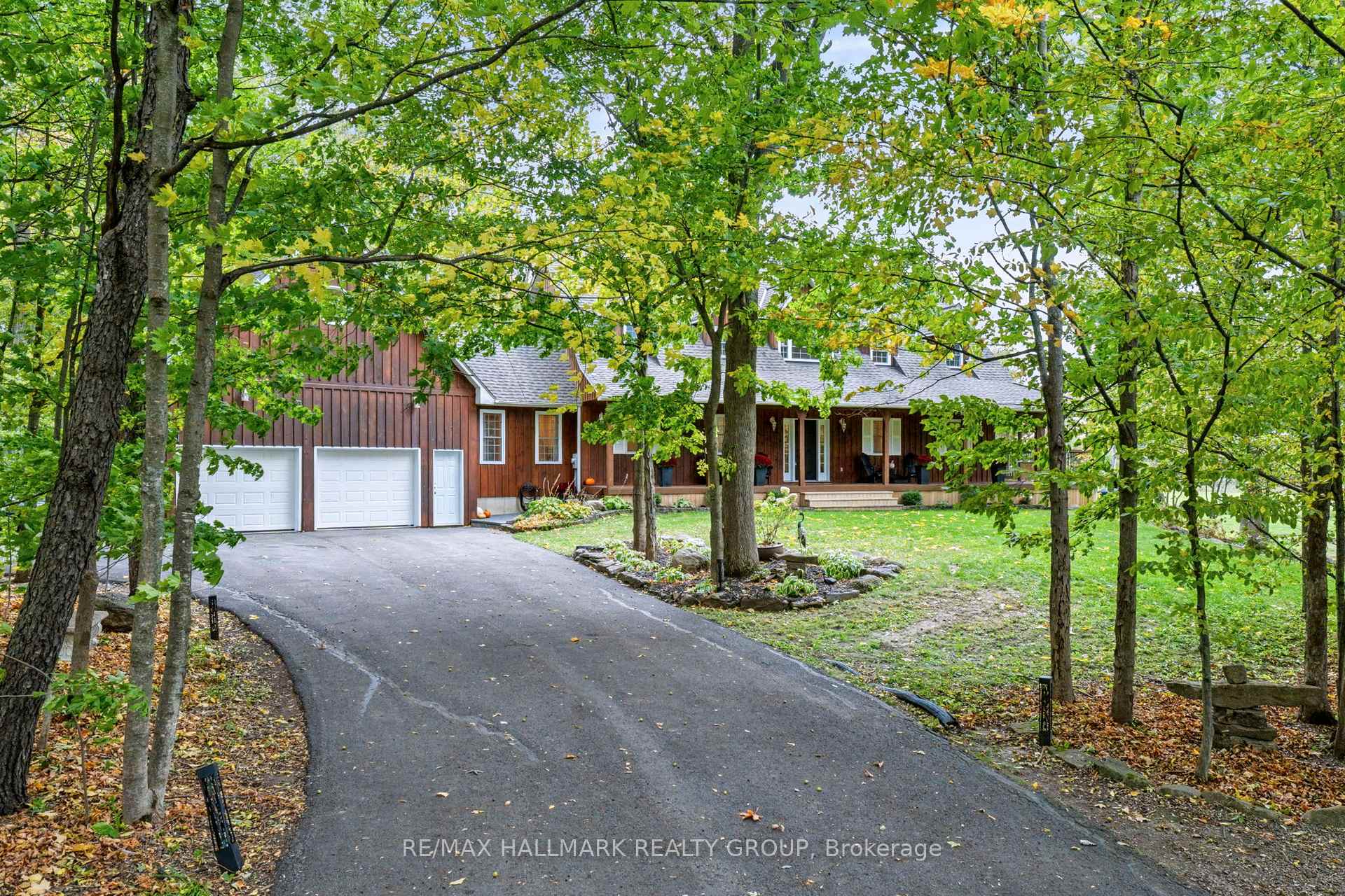 Photo 2 of 5215 Algonquin Road, Augusta, Augusta Twp — HOMEH