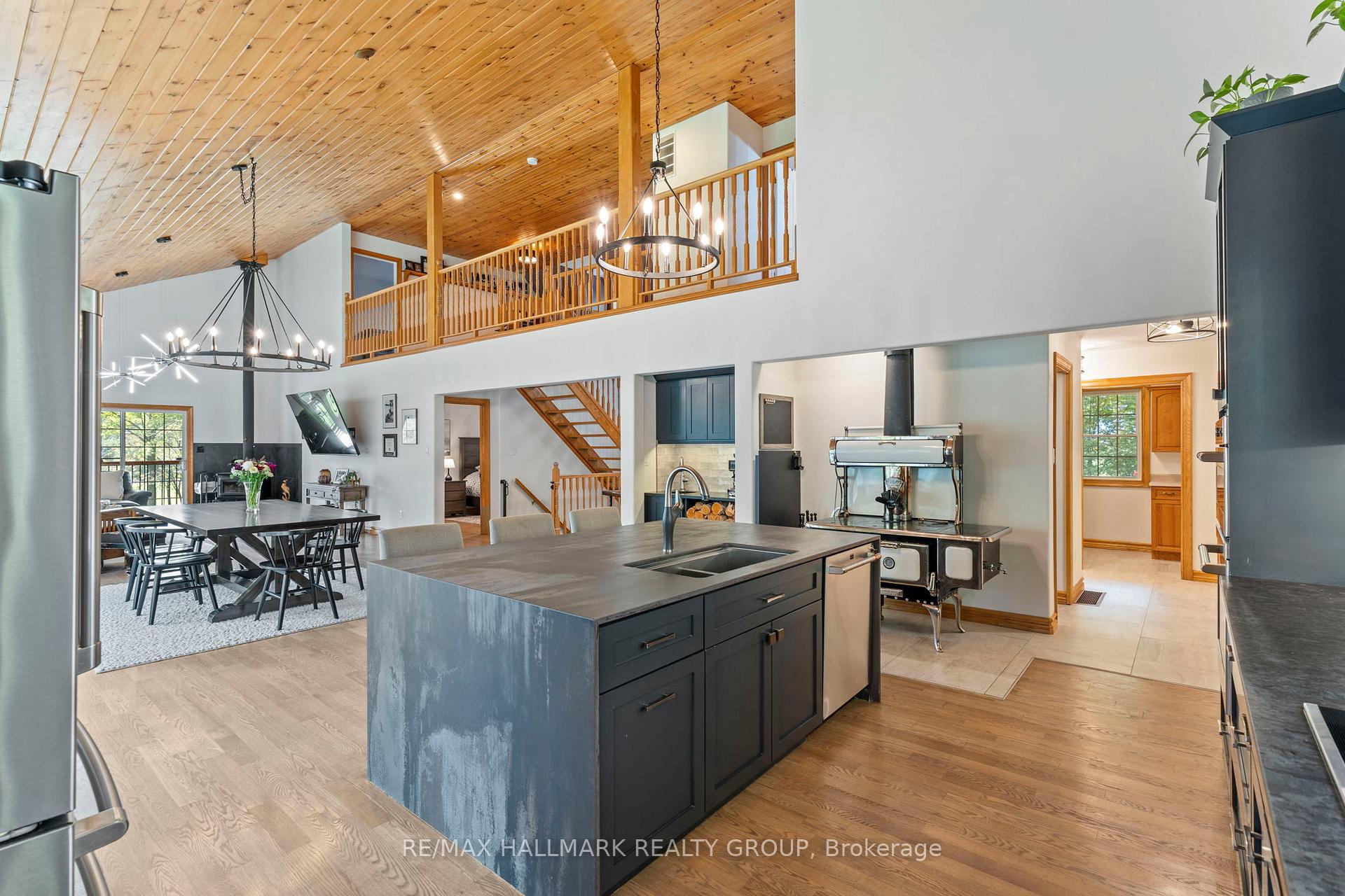Photo 21 of 5215 Algonquin Road, Augusta, Augusta Twp — HOMEH