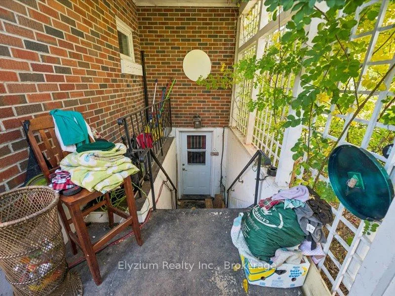 Photo 10 of 3 Caledonia Street, Guelph, Dovercliffe Park/Old University — HOMEH
