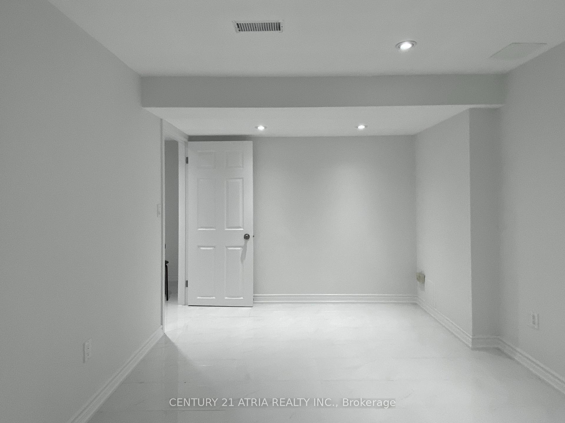 Photo 8 of Unit Lower, 40 Alanbull Square, Scarborough, Milliken — HOMEH