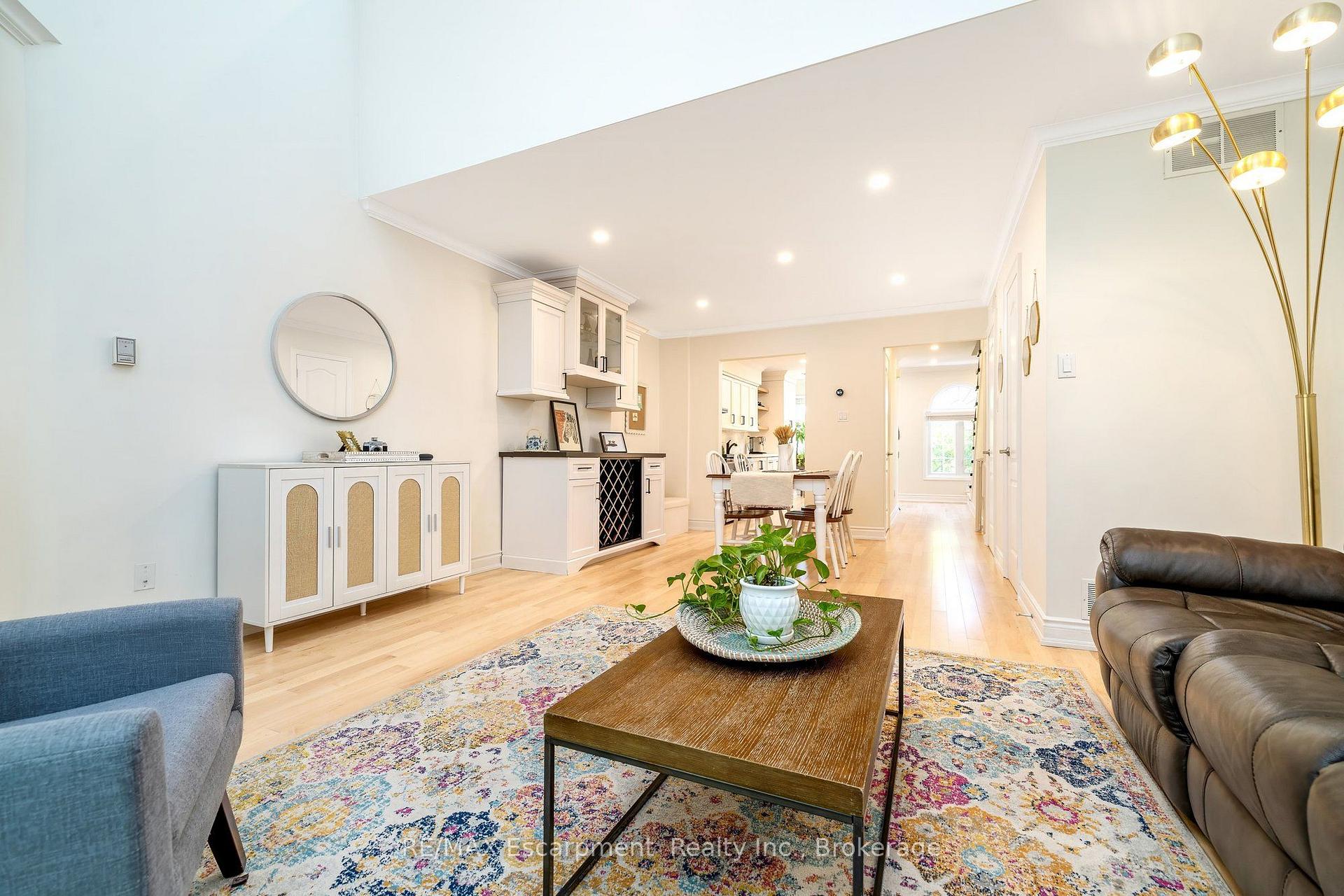 Photo 9 of Unit 218, 2110 Cleaver Avenue, Burlington, Headon — HOMEH