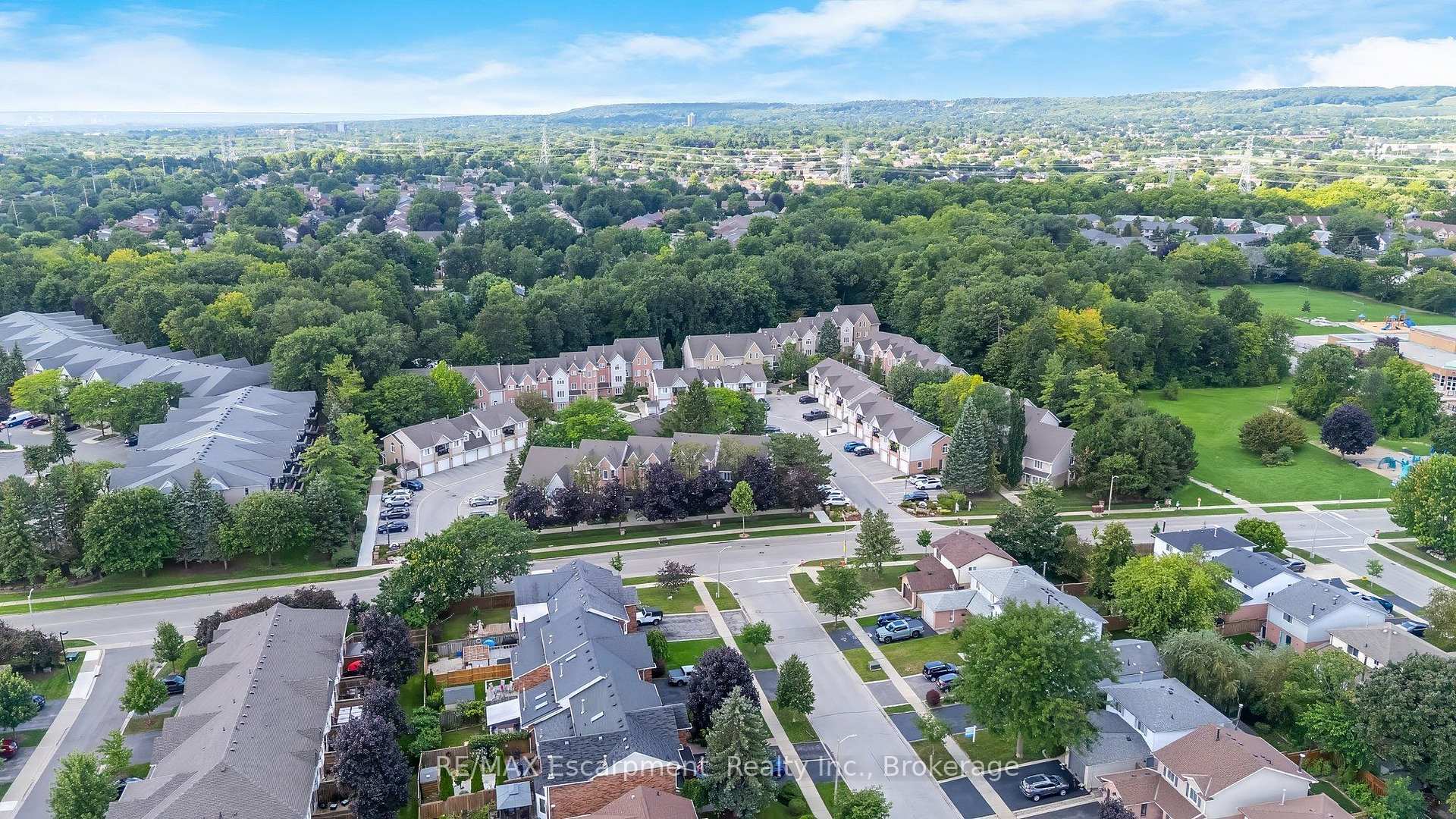 Photo 33 of Unit 218, 2110 Cleaver Avenue, Burlington, Headon — HOMEH