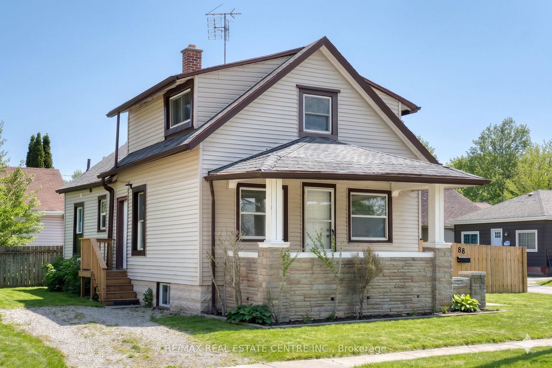 Photo of 88 Lorne Avenue