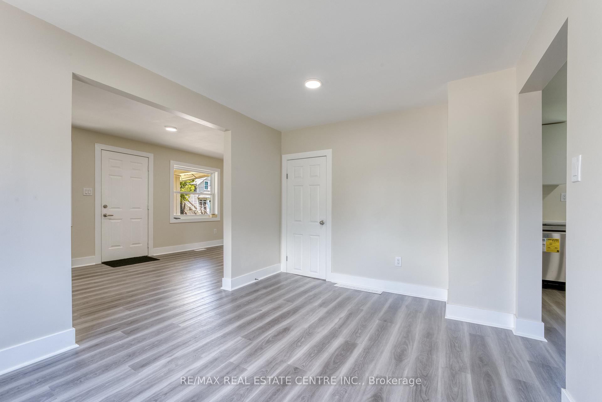 Photo 9 of 88 Lorne Avenue, Chatham-Kent — HOMEH