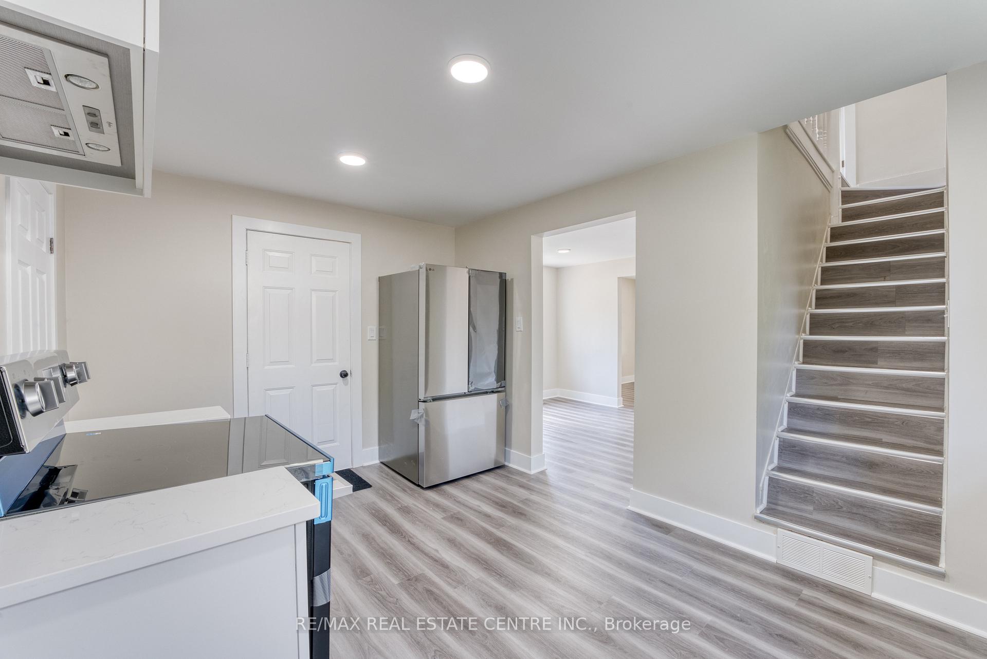 Photo 15 of 88 Lorne Avenue, Chatham-Kent — HOMEH