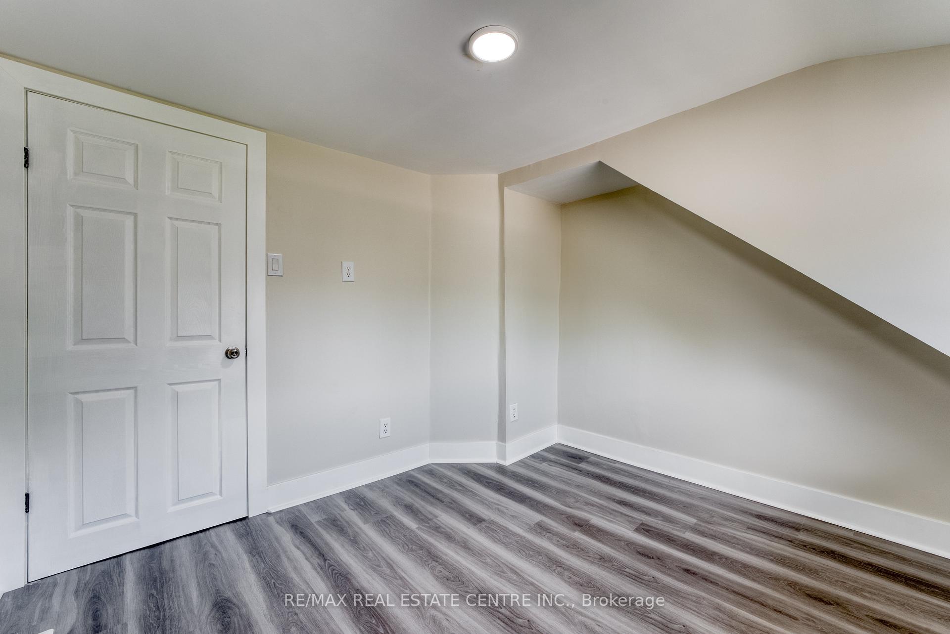 Photo 19 of 88 Lorne Avenue, Chatham-Kent — HOMEH