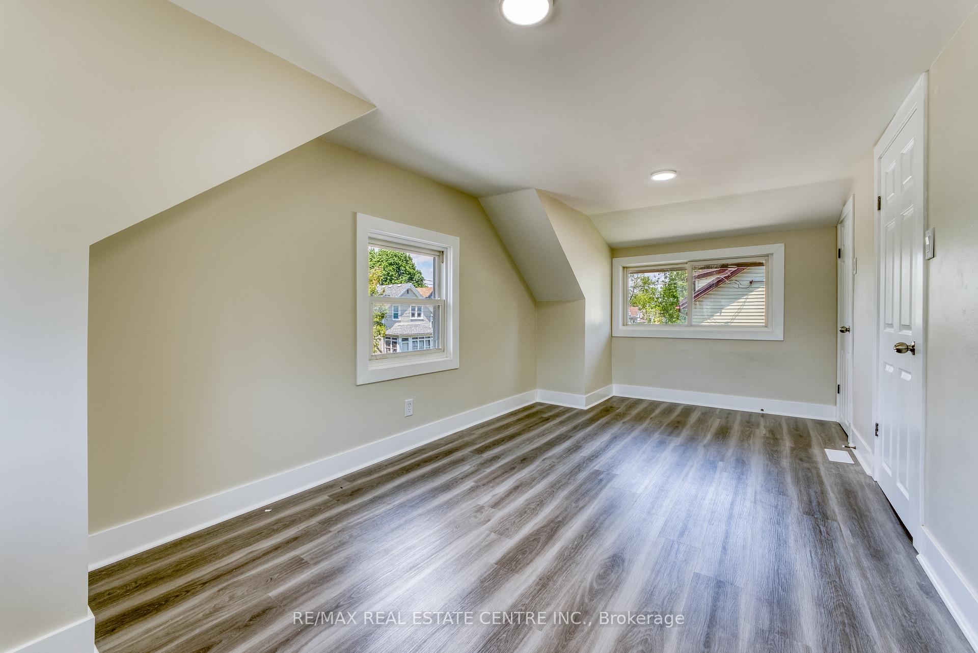 Photo 21 of 88 Lorne Avenue, Chatham-Kent — HOMEH