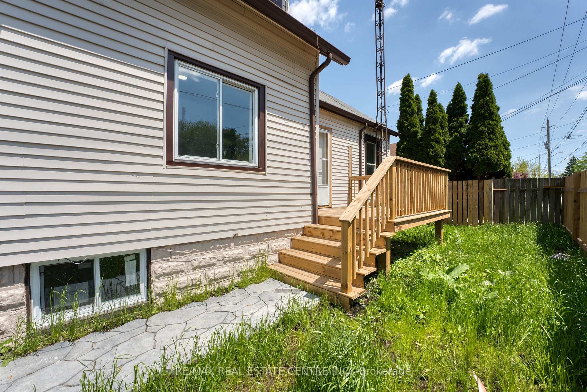 Photo 30 of 88 Lorne Avenue, Chatham-Kent — HOMEH