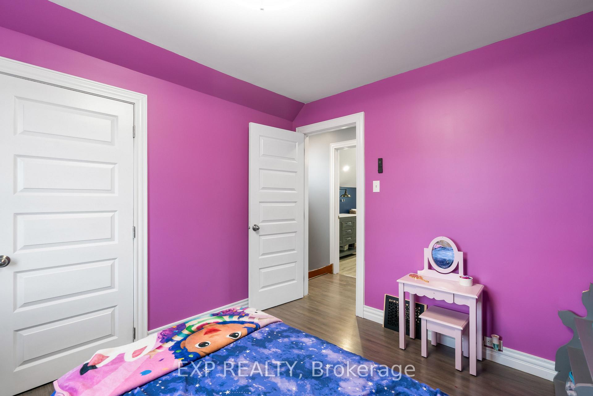 Photo 20 of 206 Fifth Street W, Cornwall, Cornwall — HOMEH