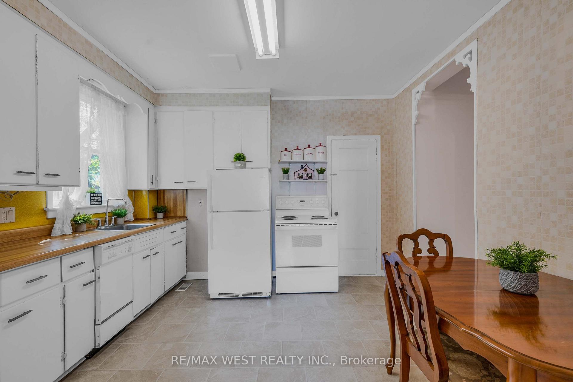 Photo 9 of 26 Centre Street, Grey Highlands — HOMEH