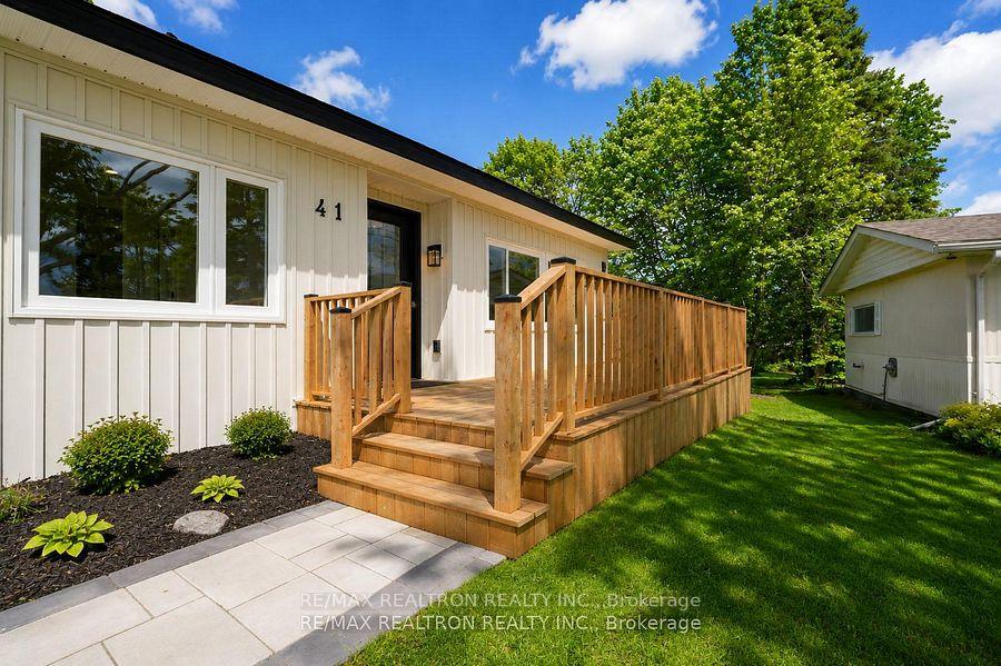Photo 3 of 41 Trefoil Drive, Innisfil, Rural Innisfil — HOMEH