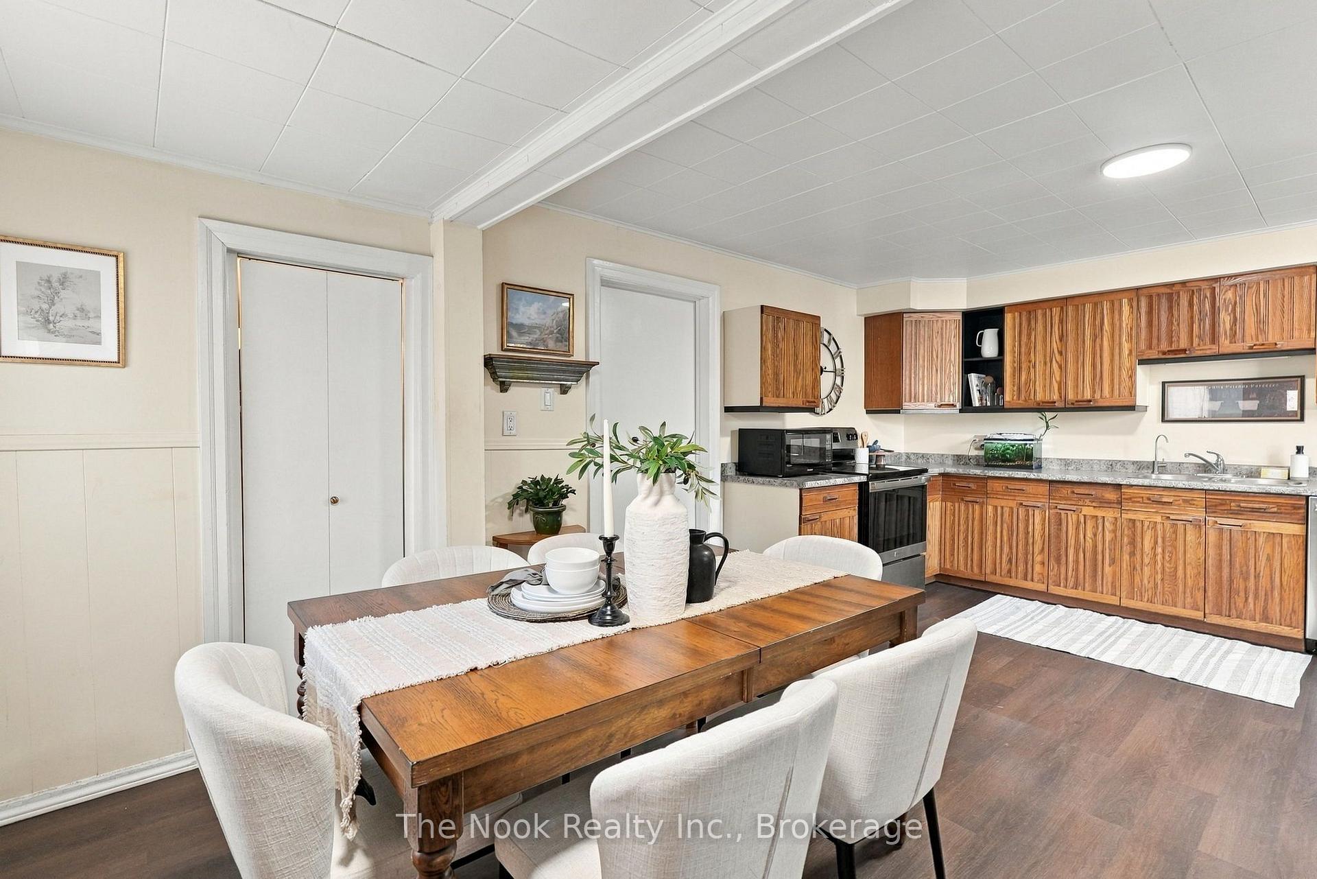 Photo 20 of 64 Wellington Street, Clarington, Bowmanville — HOMEH