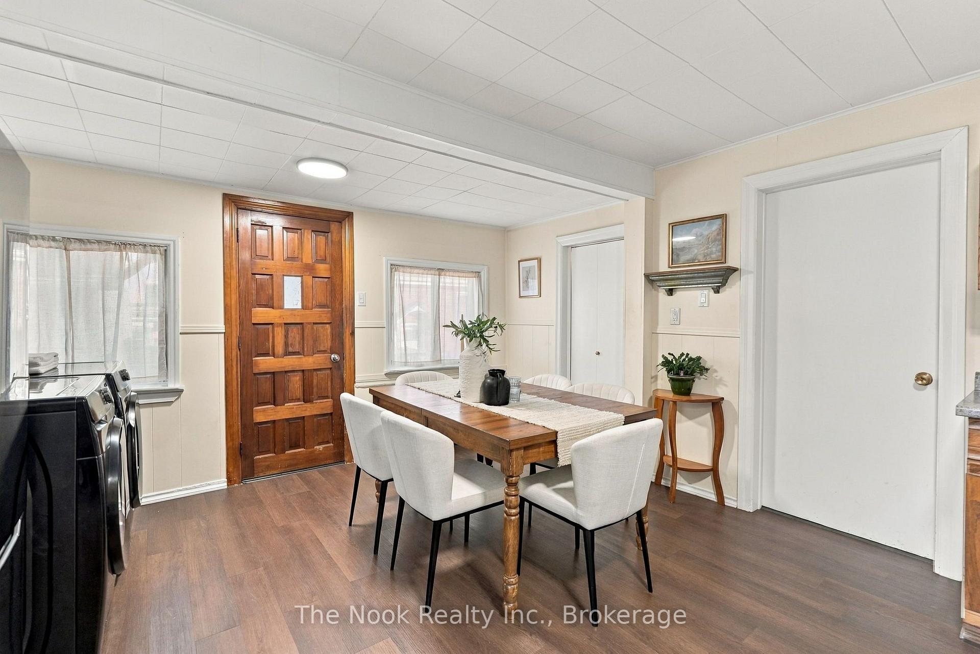 Photo 24 of 64 Wellington Street, Clarington, Bowmanville — HOMEH