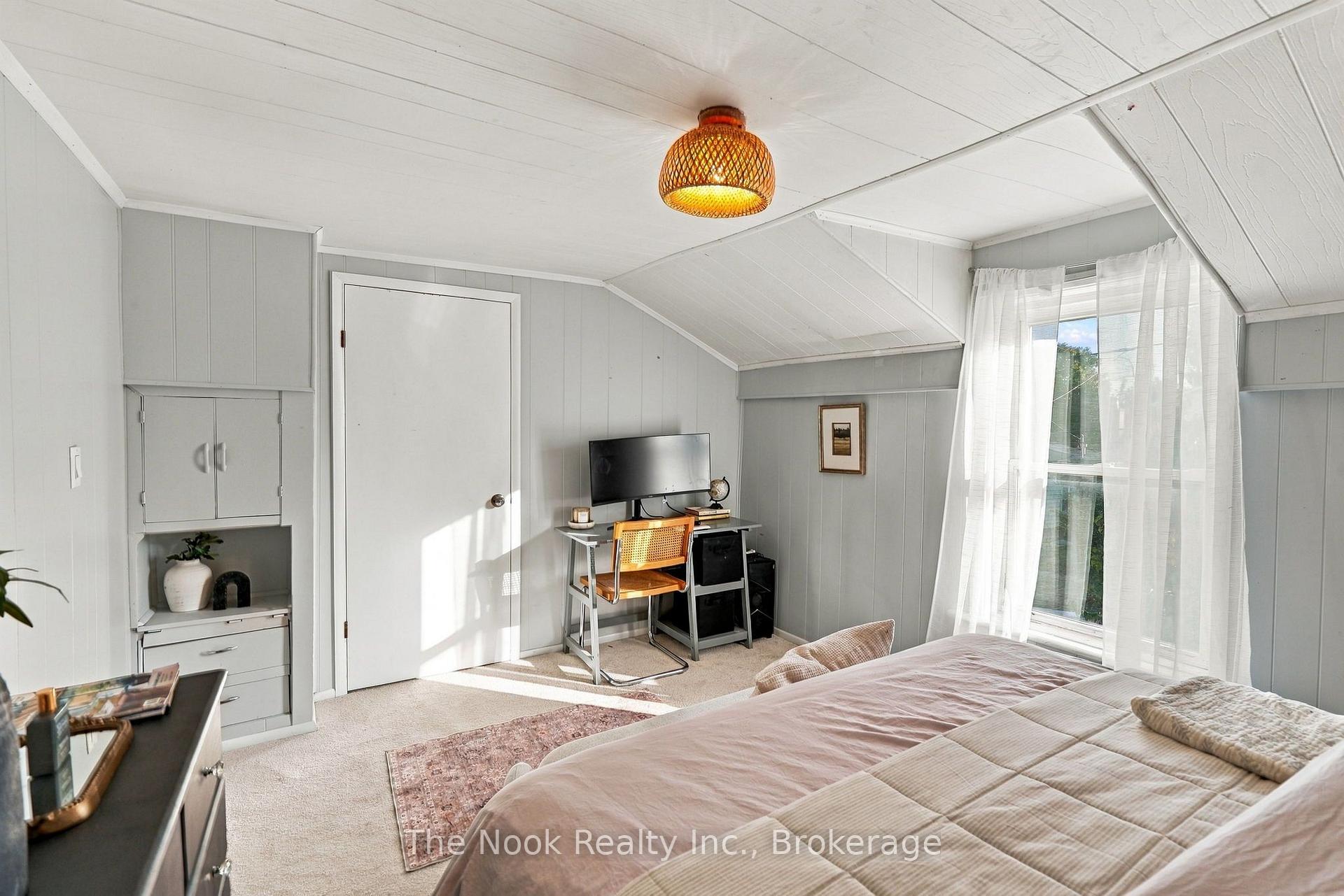 Photo 34 of 64 Wellington Street, Clarington, Bowmanville — HOMEH