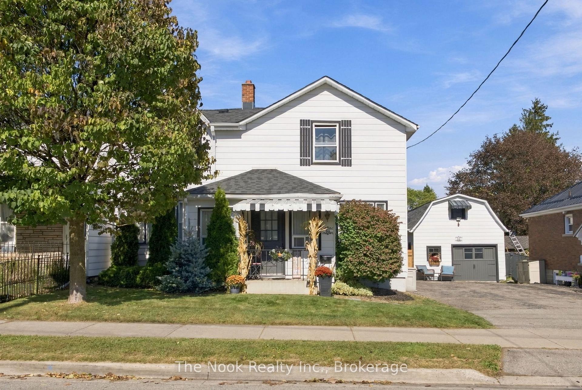 Photo 50 of 64 Wellington Street, Clarington, Bowmanville — HOMEH