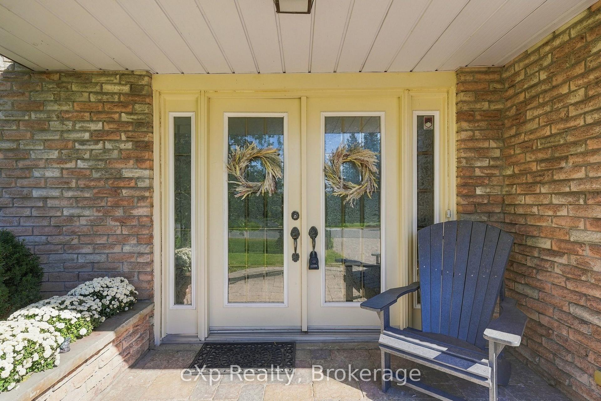 Photo 4 of 2 Ravensdale Road, Cobourg — HOMEH