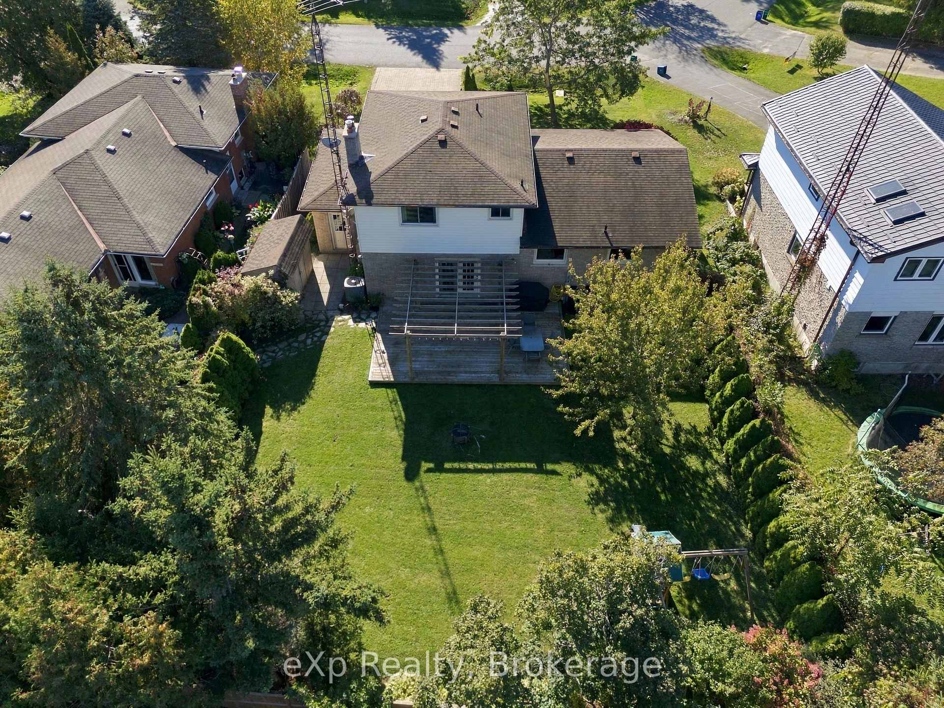 Photo 34 of 2 Ravensdale Road, Cobourg — HOMEH