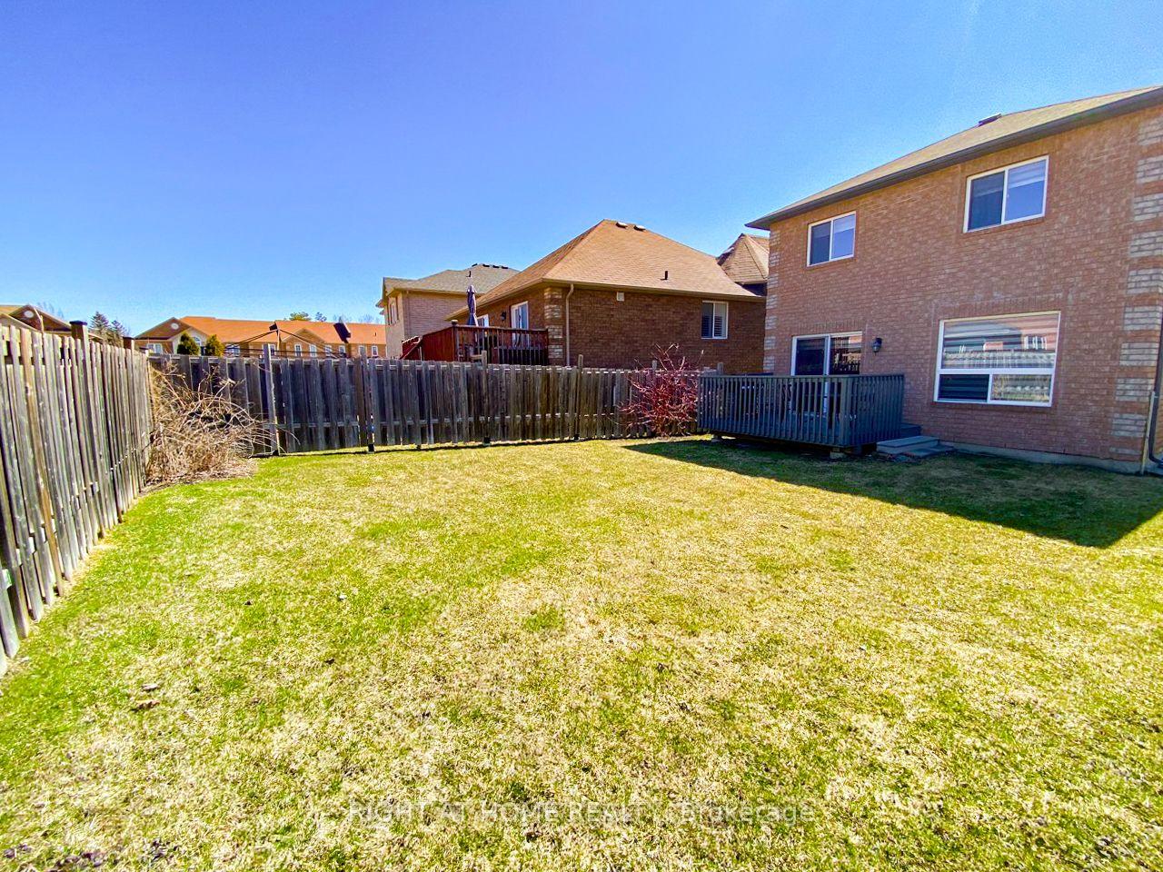 Photo 25 of 2099 Osbond Road, Innisfil, Alcona — HOMEH