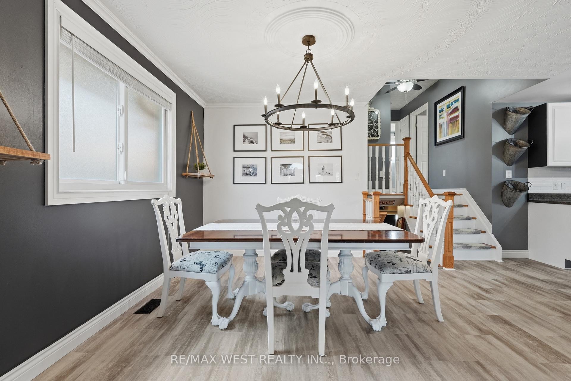Photo 11 of 515 Berkindale Drive, Hamilton, Riverdale — HOMEH