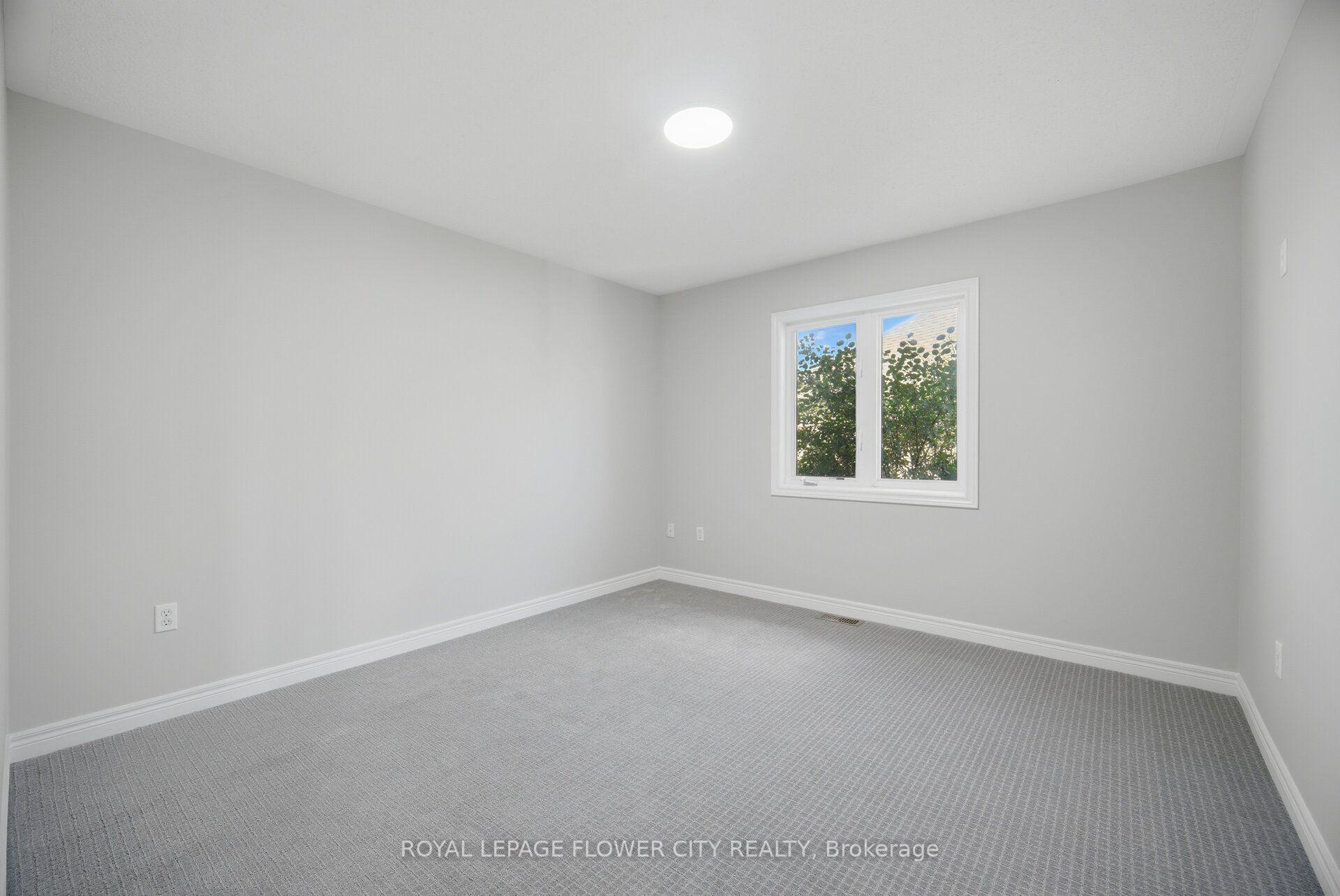 Photo 24 of 56 Laurentide Crescent, Brampton, Vales of Castlemore North — HOMEH