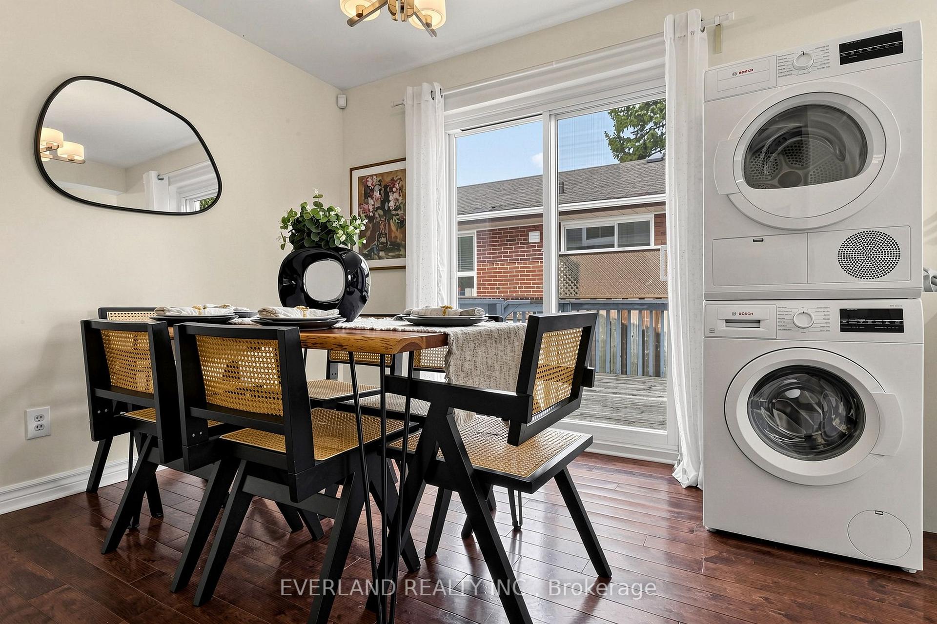 Photo 6 of 38 Six Nations Avenue, Scarborough, Woburn — HOMEH