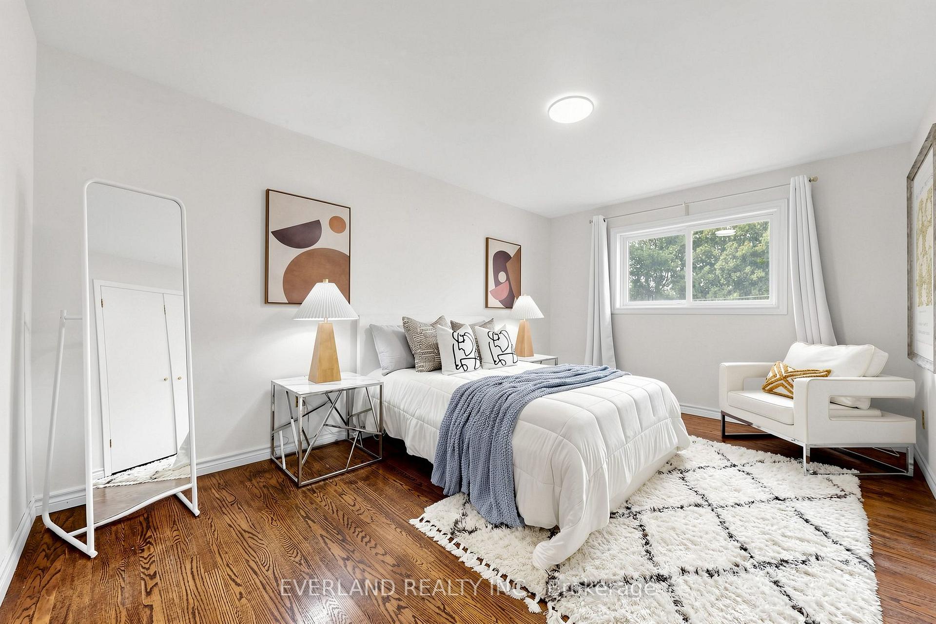 Photo 16 of 38 Six Nations Avenue, Scarborough, Woburn — HOMEH