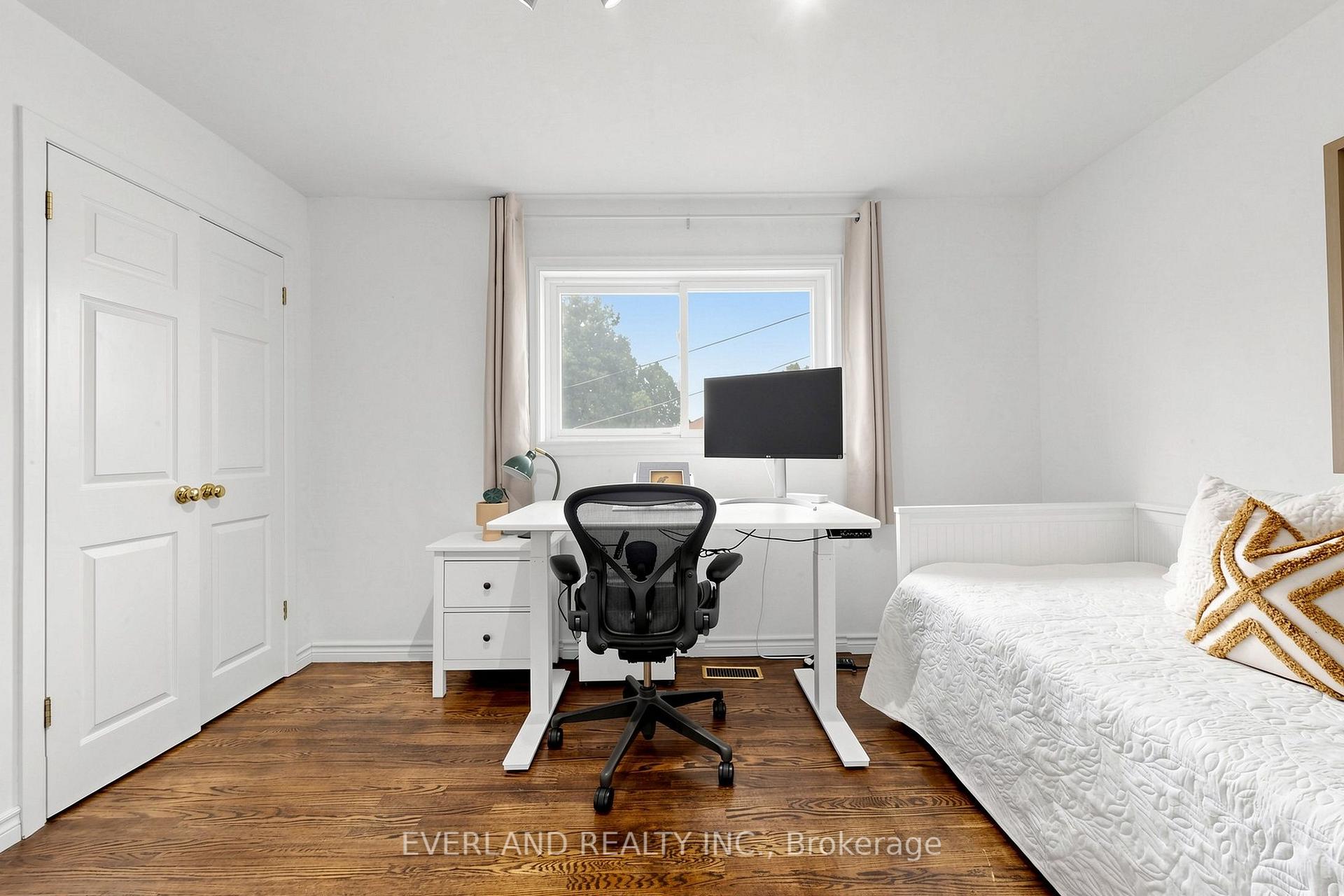 Photo 19 of 38 Six Nations Avenue, Scarborough, Woburn — HOMEH
