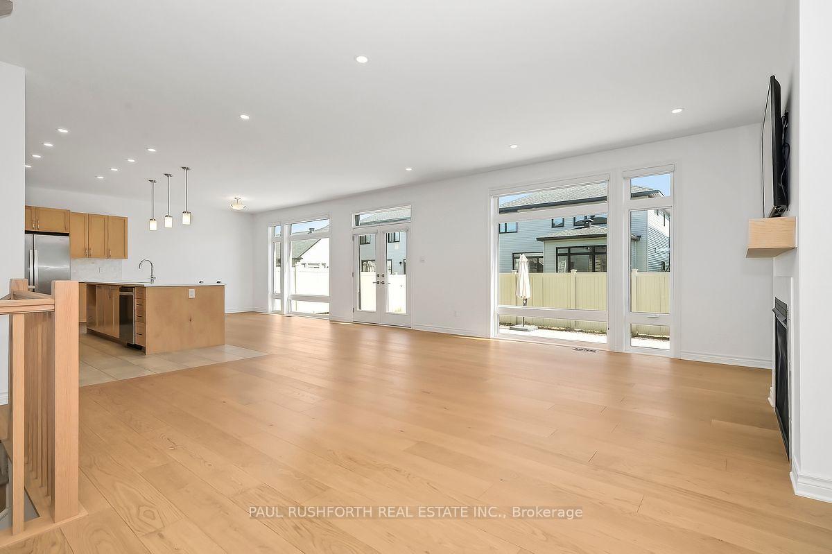 Photo 6 of 607 Gendarme Circle, Ottawa, Mer Bleue/Bradley Estates/Anderson Park — HOMEH