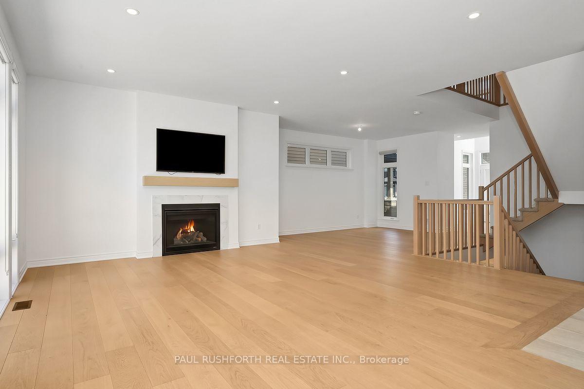 Photo 10 of 607 Gendarme Circle, Ottawa, Mer Bleue/Bradley Estates/Anderson Park — HOMEH