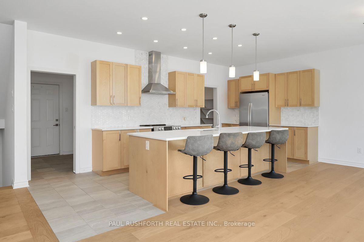 Photo 13 of 607 Gendarme Circle, Ottawa, Mer Bleue/Bradley Estates/Anderson Park — HOMEH