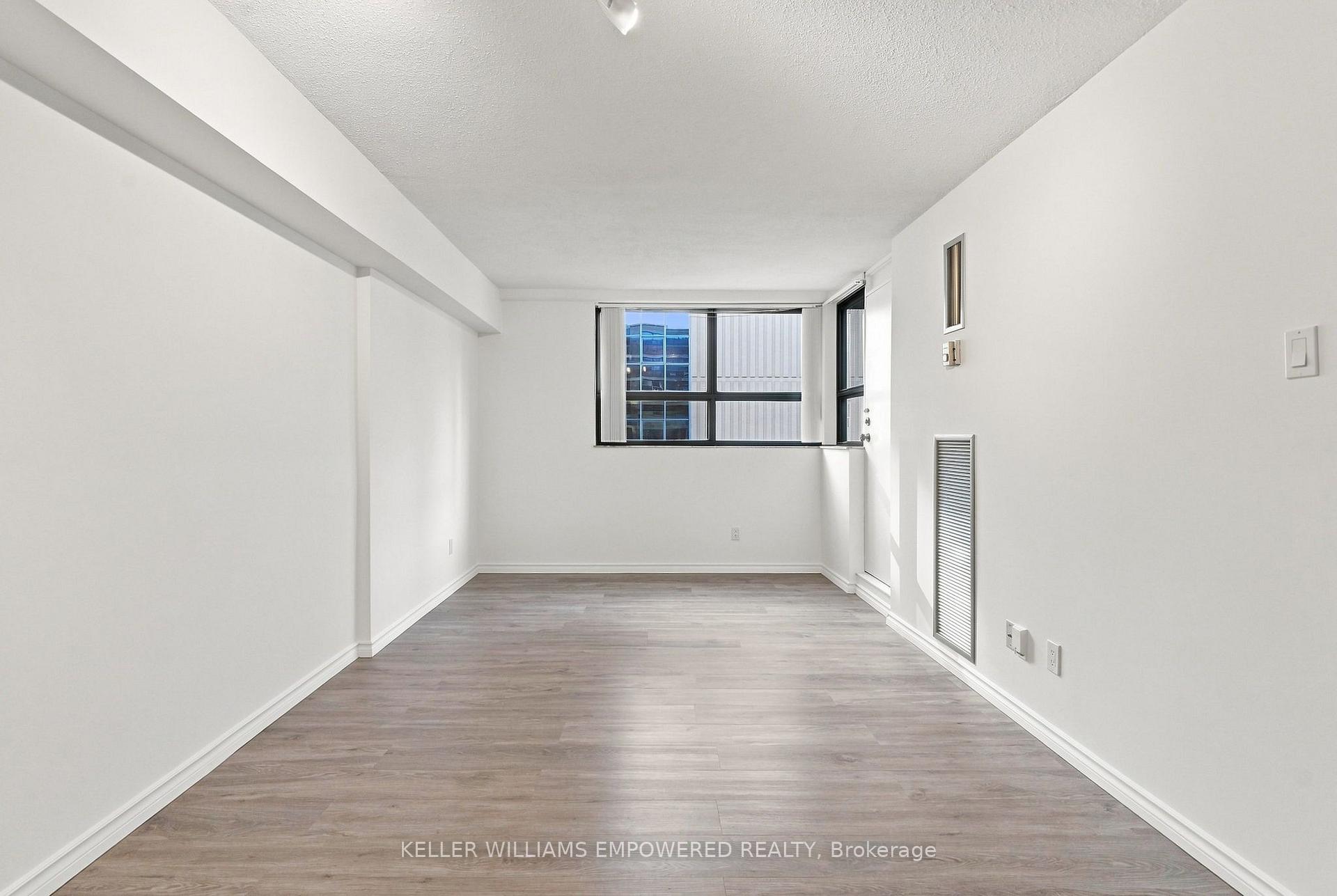 Photo 2 of Unit 719, 80 St Patrick Street, Toronto, Kensington-Chinatown — HOMEH