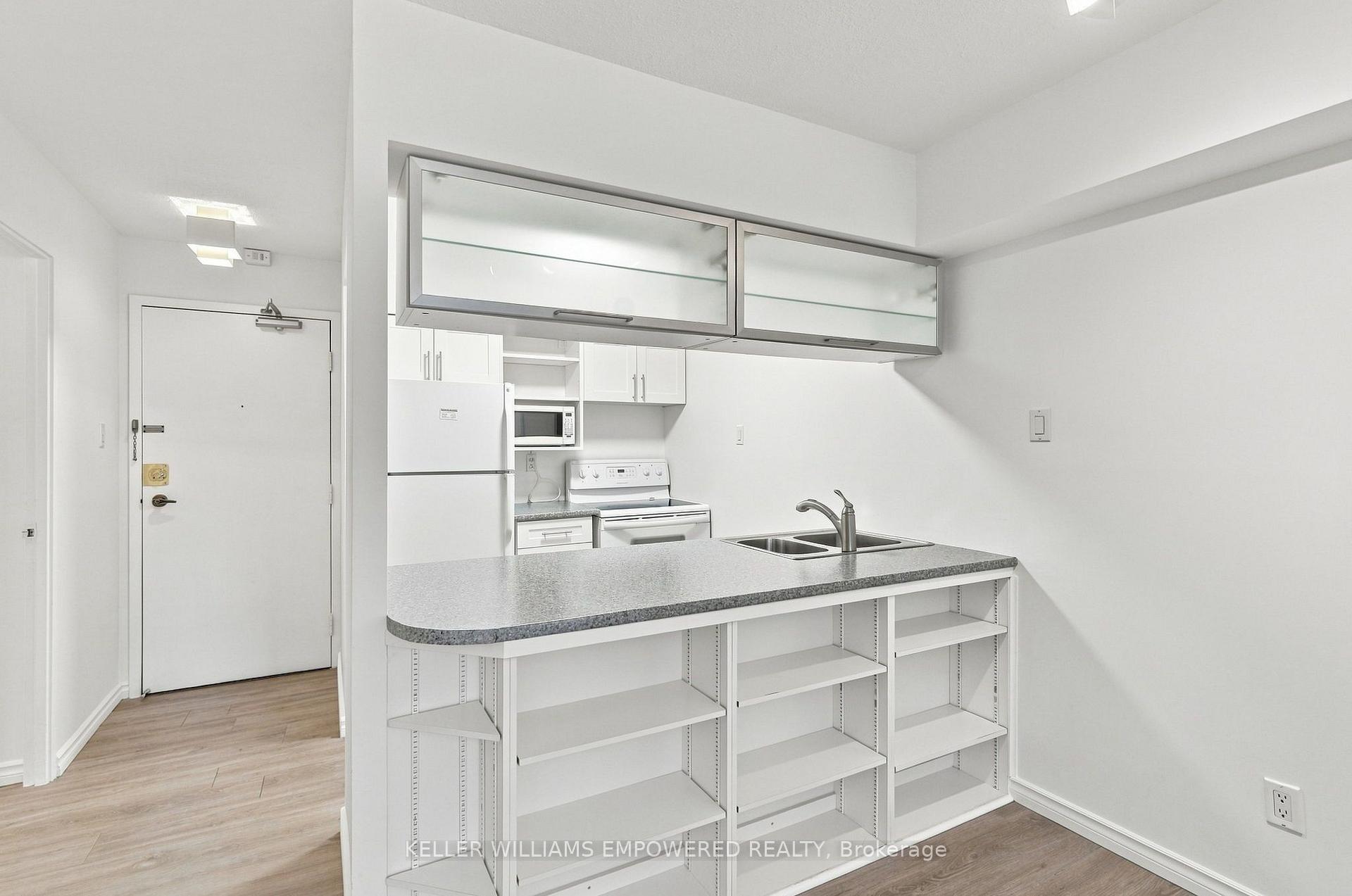 Photo 8 of Unit 719, 80 St Patrick Street, Toronto, Kensington-Chinatown — HOMEH