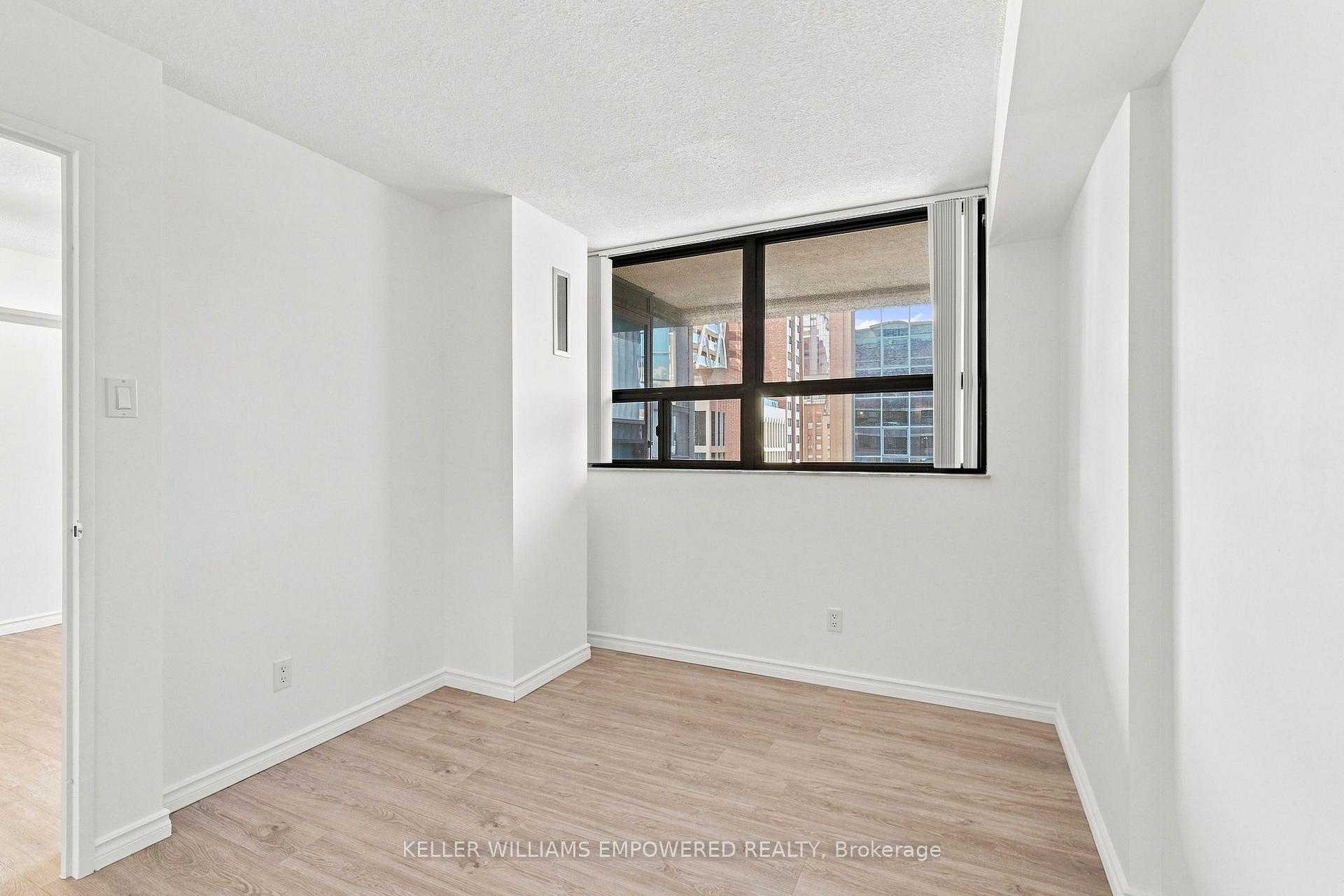 Photo 12 of Unit 719, 80 St Patrick Street, Toronto, Kensington-Chinatown — HOMEH