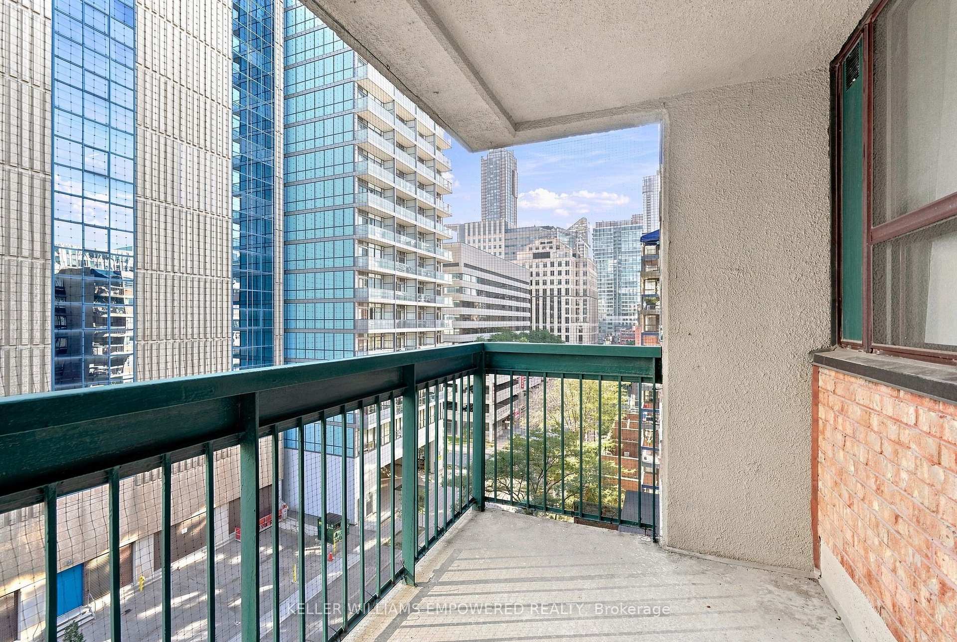 Photo 14 of Unit 719, 80 St Patrick Street, Toronto, Kensington-Chinatown — HOMEH
