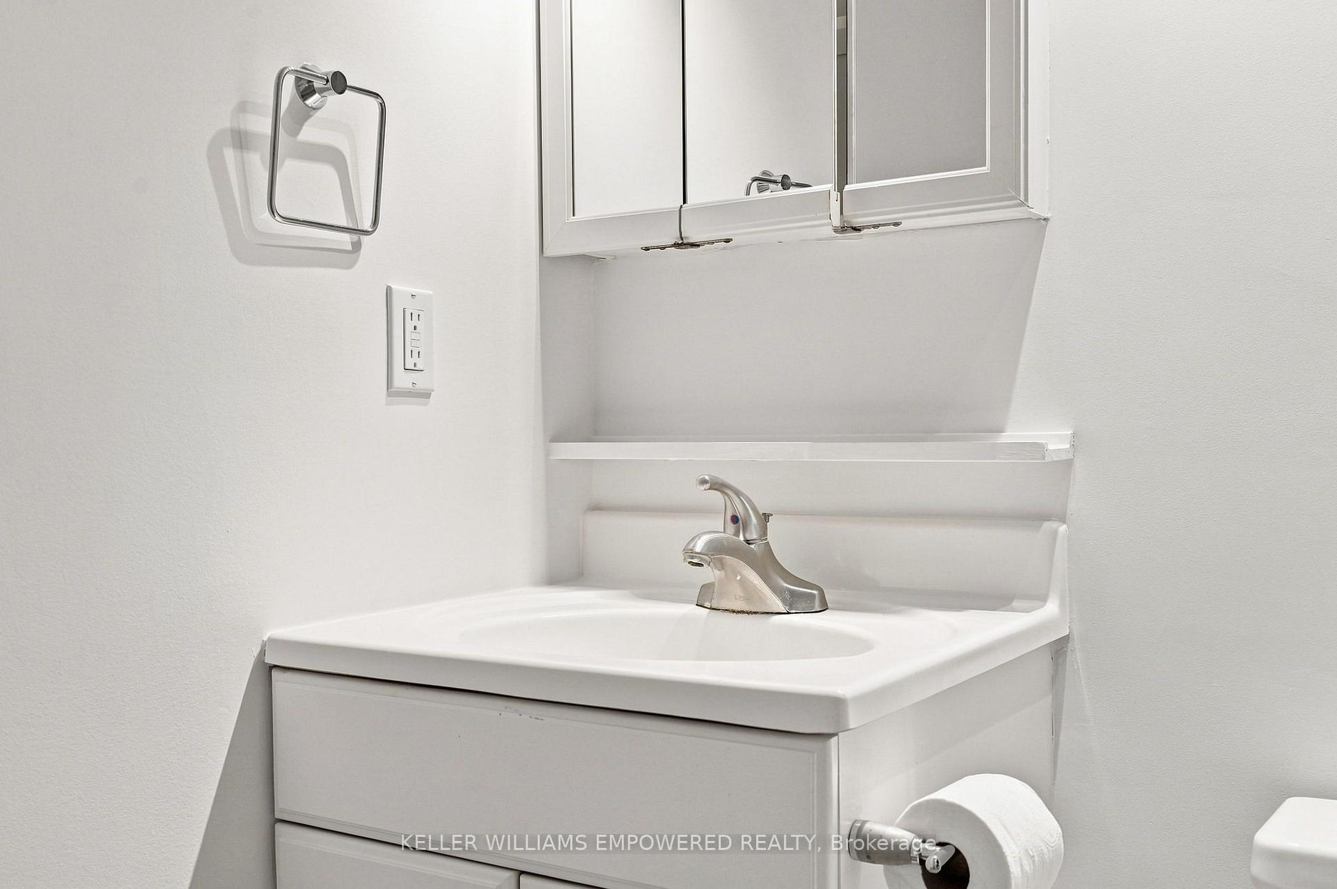 Photo 27 of Unit 719, 80 St Patrick Street, Toronto, Kensington-Chinatown — HOMEH
