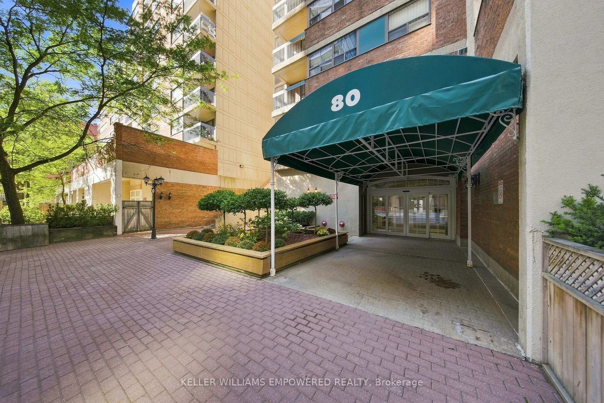 Photo 45 of Unit 719, 80 St Patrick Street, Toronto, Kensington-Chinatown — HOMEH