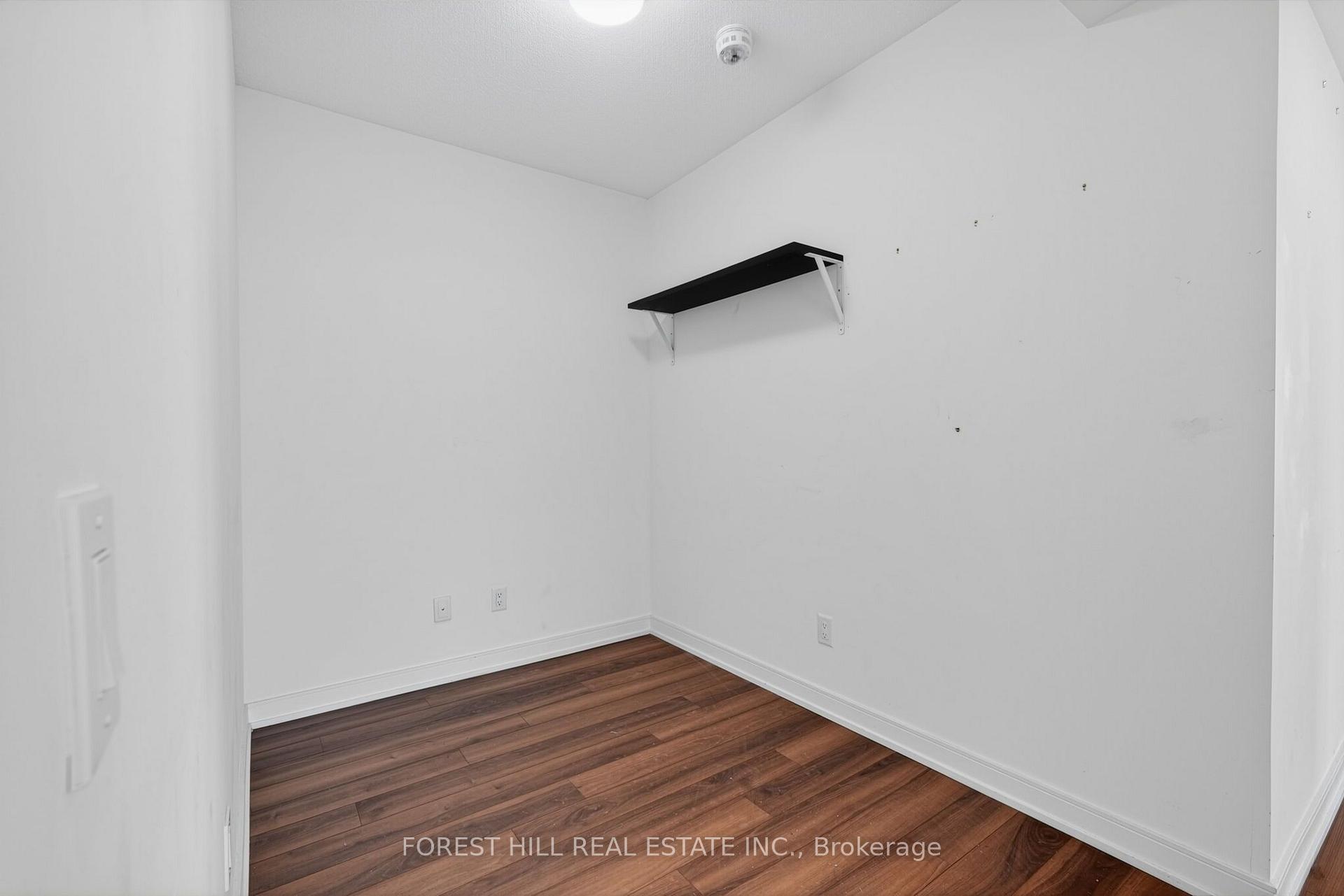 Photo 5 of Unit 1708, 30 Samuel Wood Way, Etobicoke, Islington-City Centre West — HOMEH