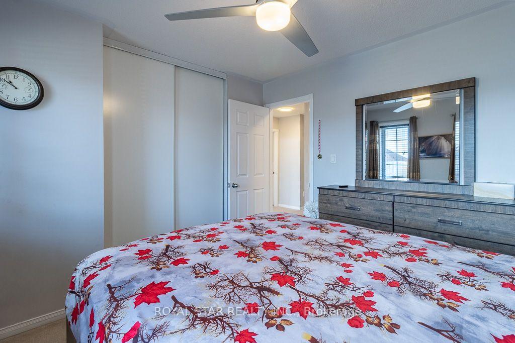 Photo 10 of 1164 Stire Street, Oshawa, Pinecrest — HOMEH