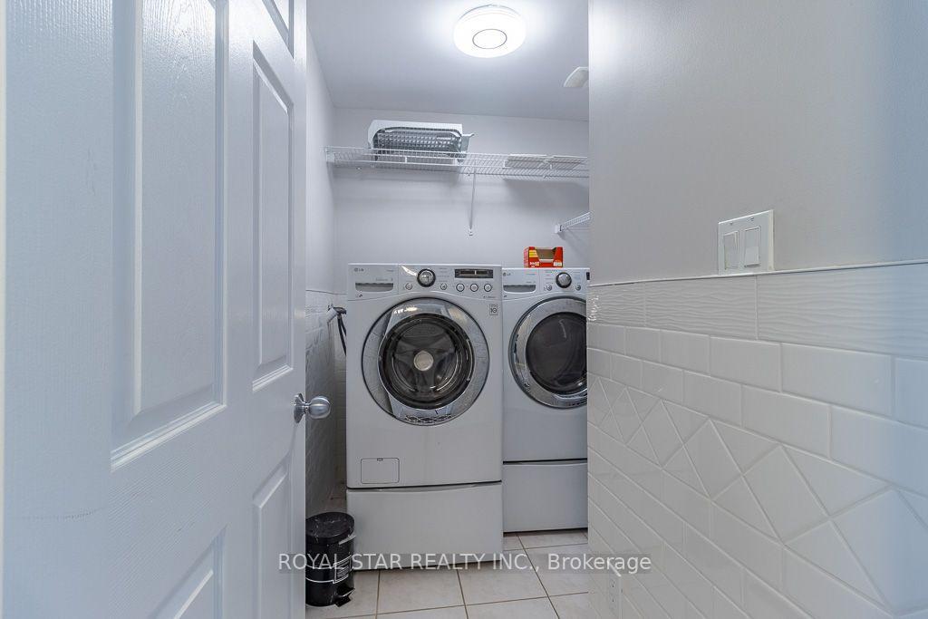 Photo 13 of 1164 Stire Street, Oshawa, Pinecrest — HOMEH