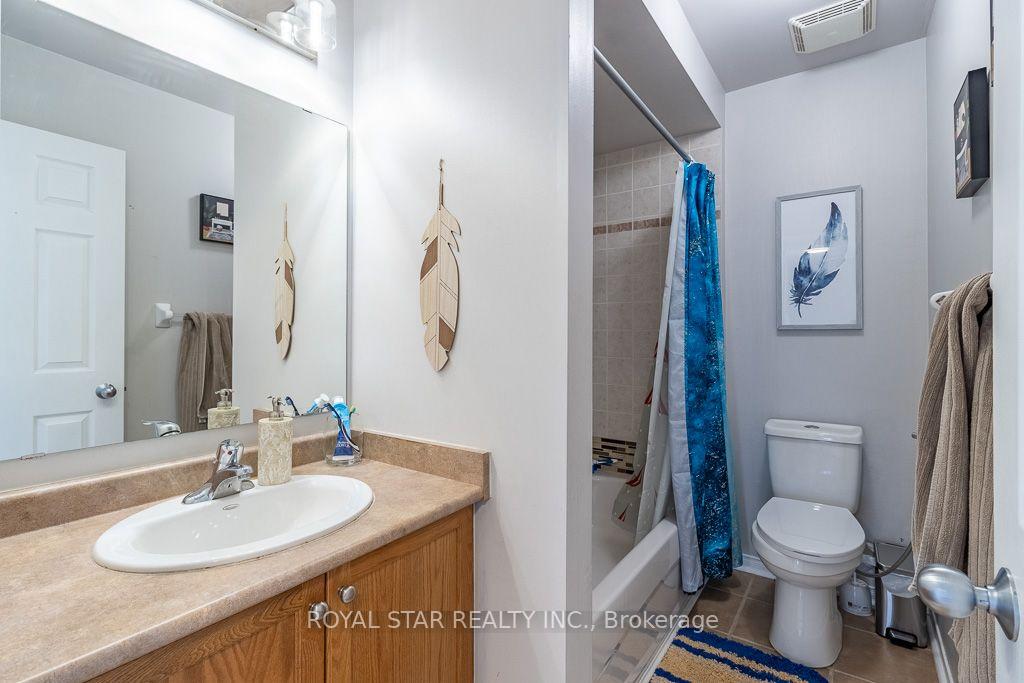 Photo 14 of 1164 Stire Street, Oshawa, Pinecrest — HOMEH