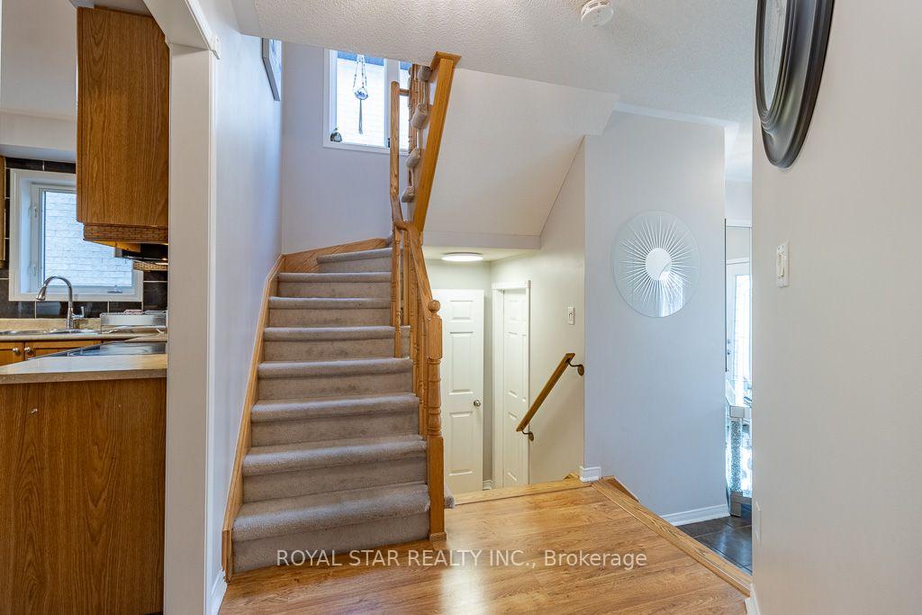 Photo 30 of 1164 Stire Street, Oshawa, Pinecrest — HOMEH