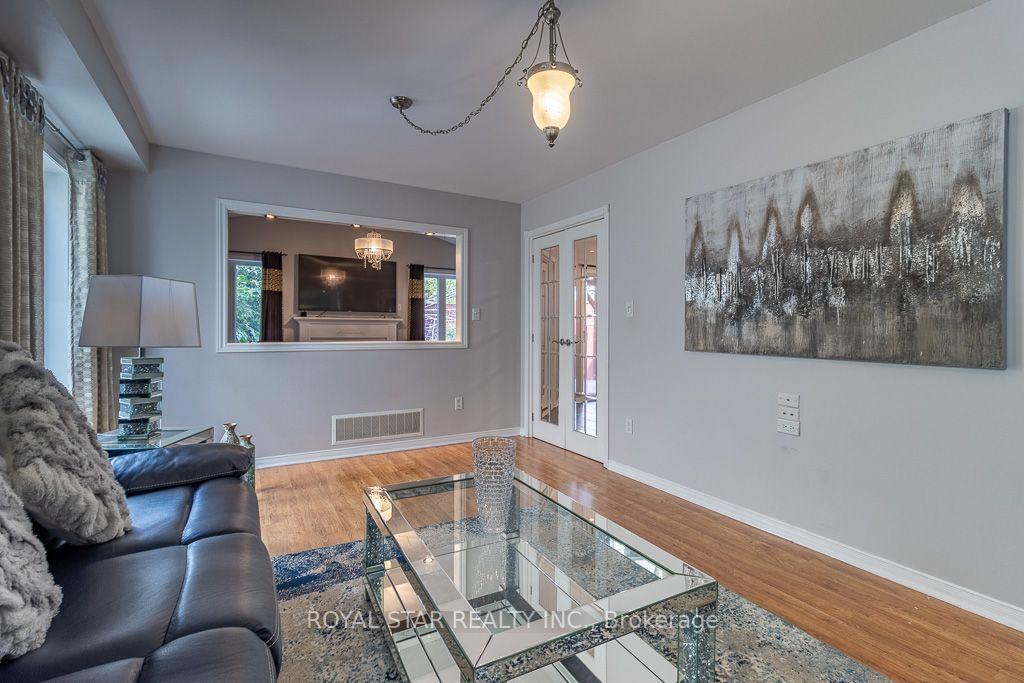 Photo 32 of 1164 Stire Street, Oshawa, Pinecrest — HOMEH