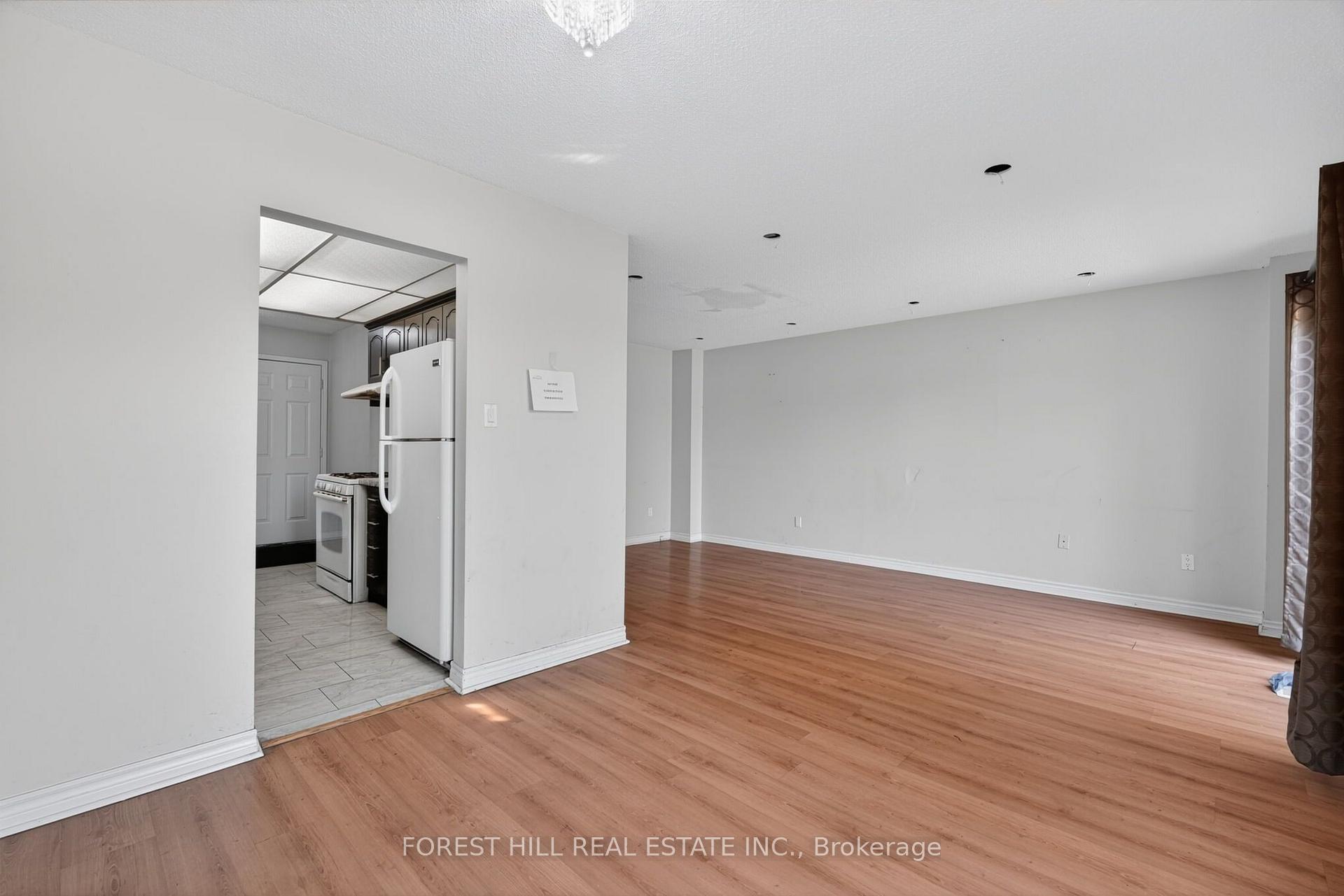 Photo 9 of 27 Saturn Drive, Brampton, Madoc — HOMEH