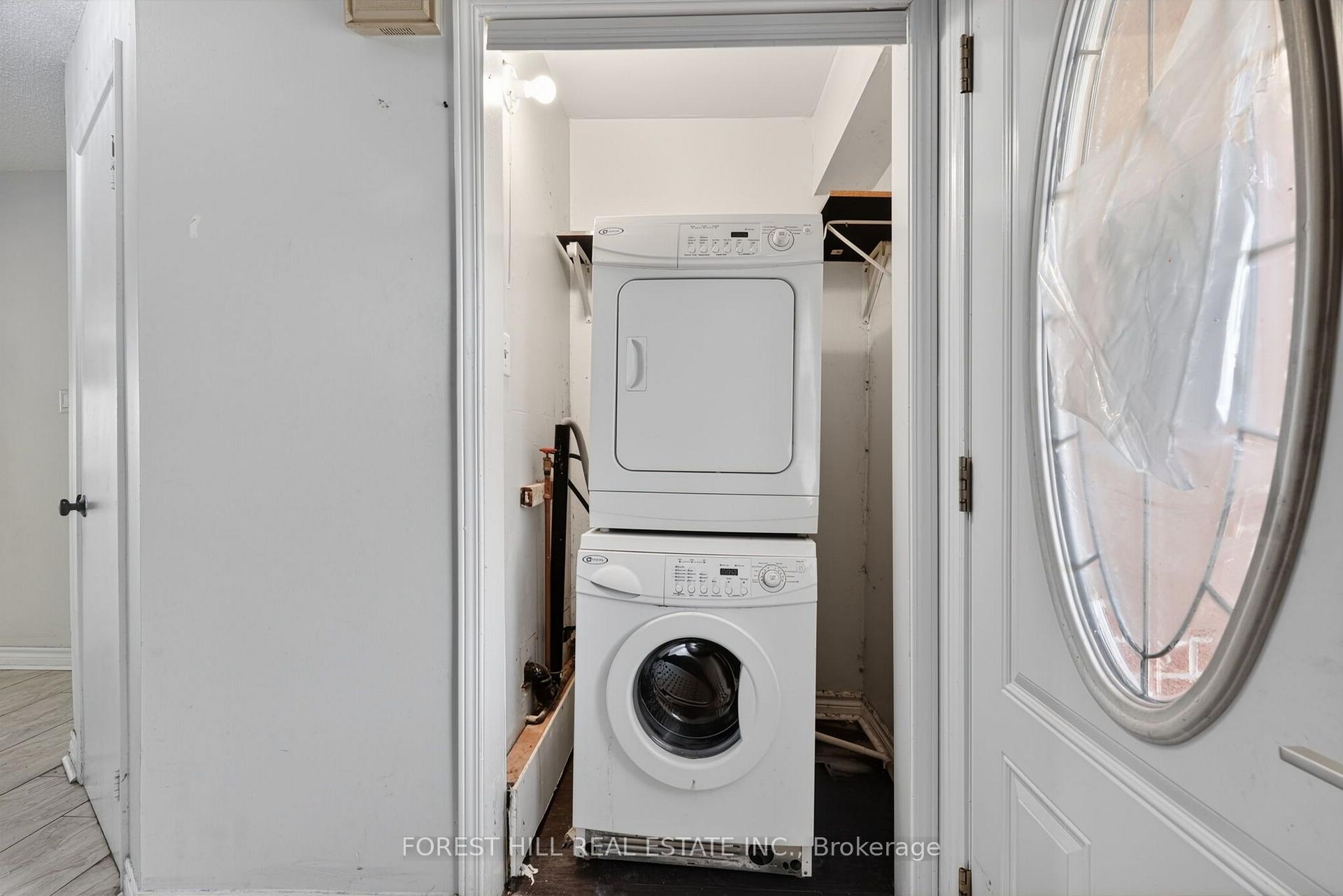 Photo 18 of 27 Saturn Drive, Brampton, Madoc — HOMEH