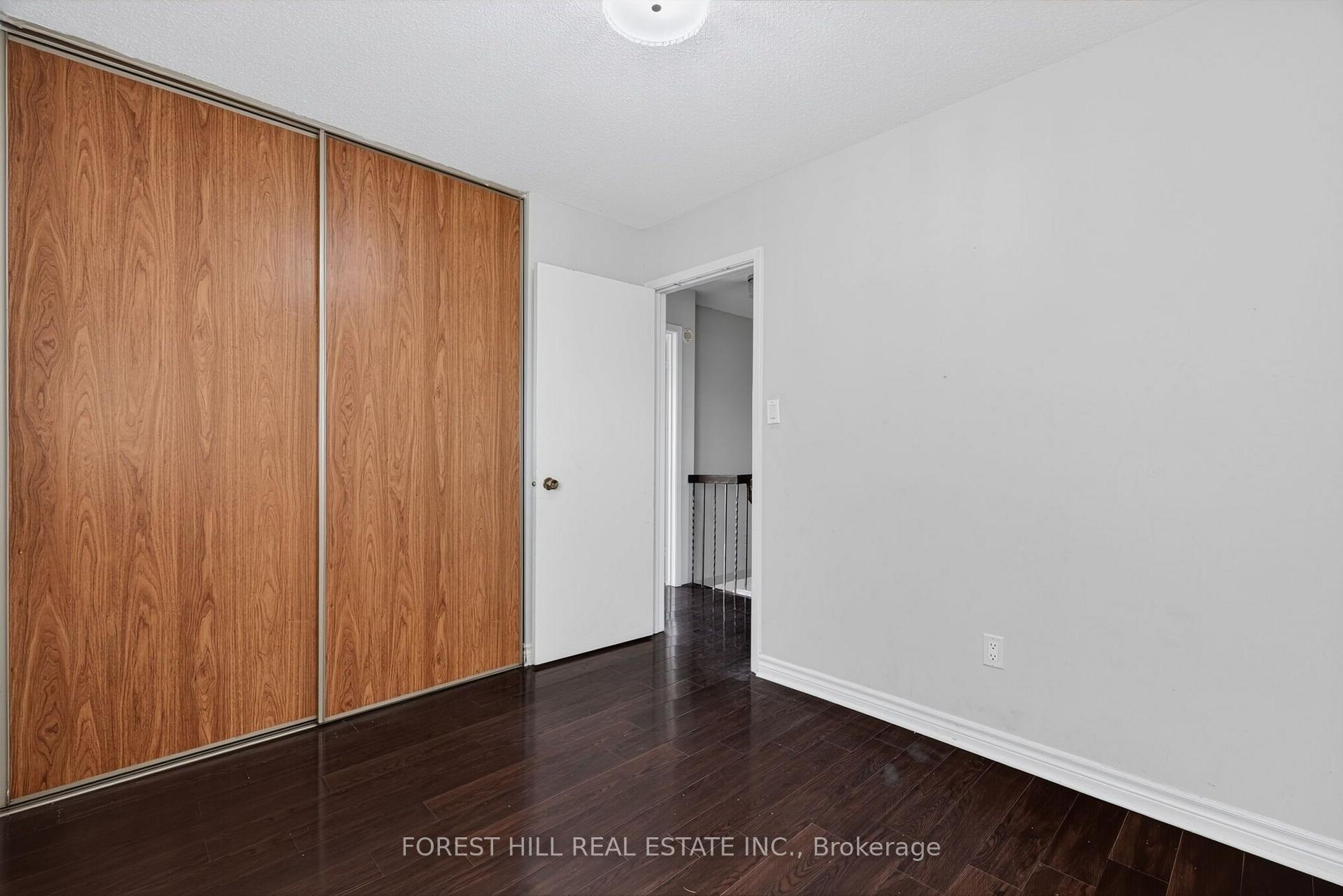 Photo 25 of 27 Saturn Drive, Brampton, Madoc — HOMEH