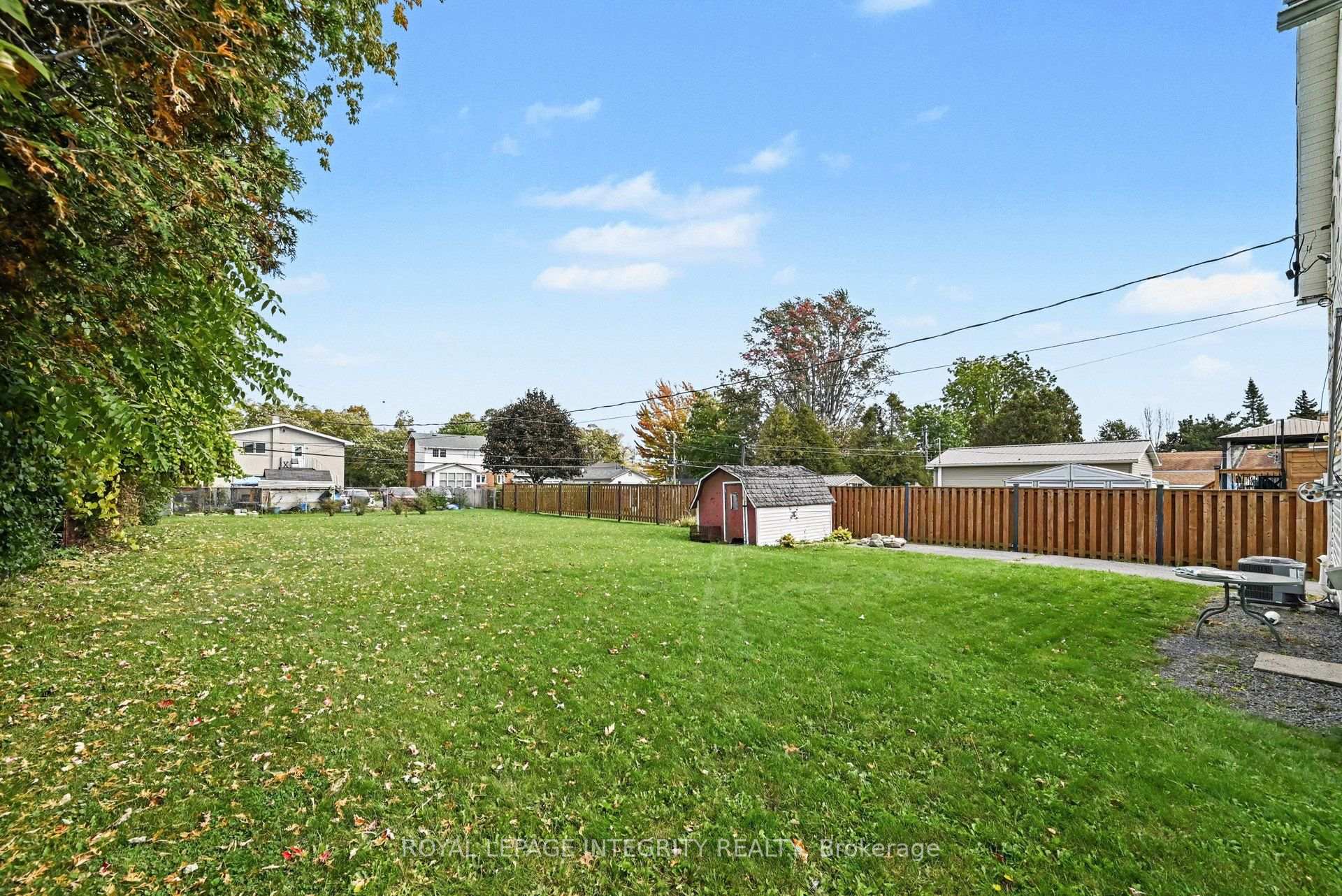 Photo 19 of 36 Kent Crescent, South Stormont, Long Sault — HOMEH
