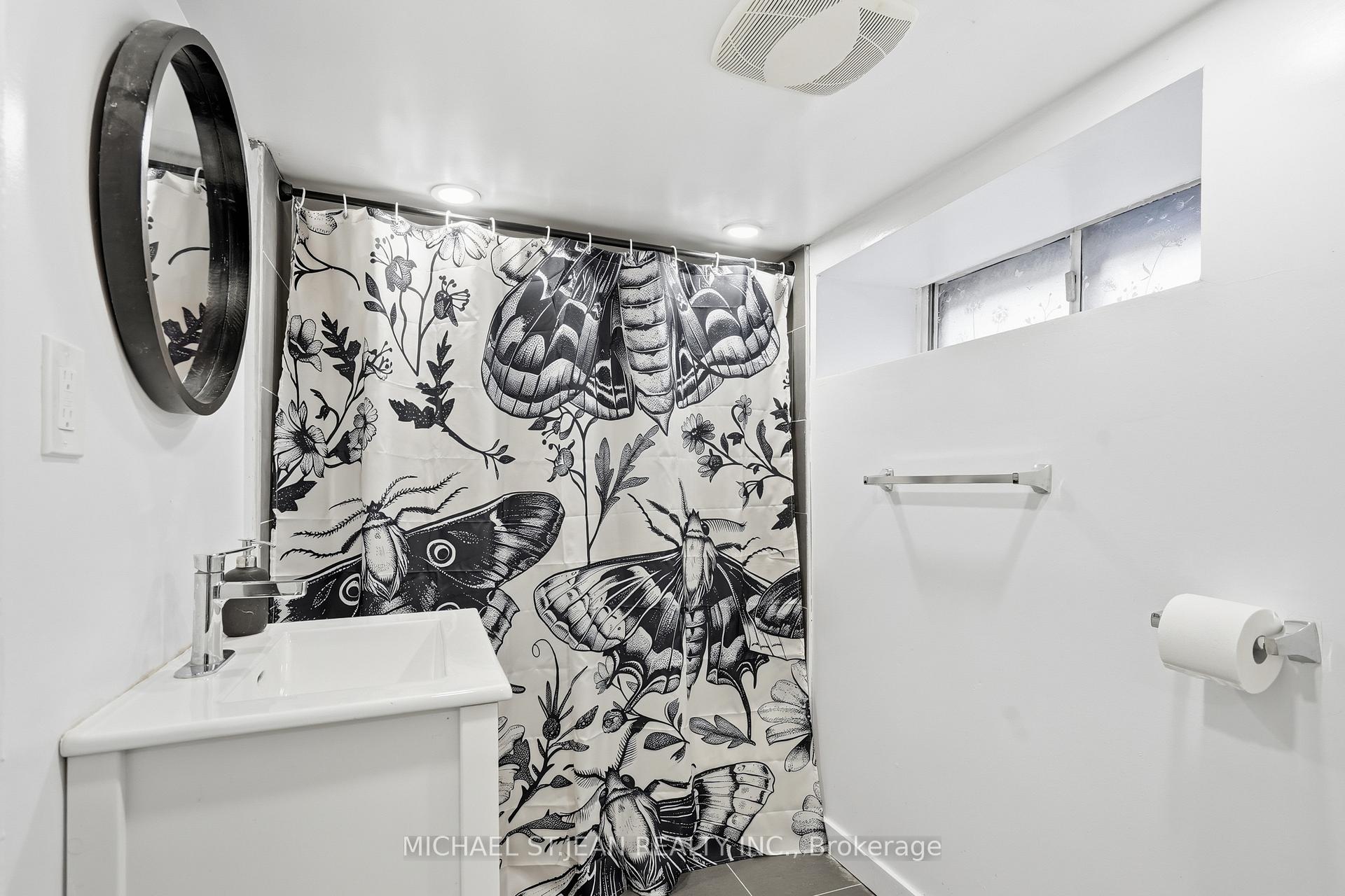 Photo 36 of 658 Upper Wellington Street, Hamilton, Centremount — HOMEH