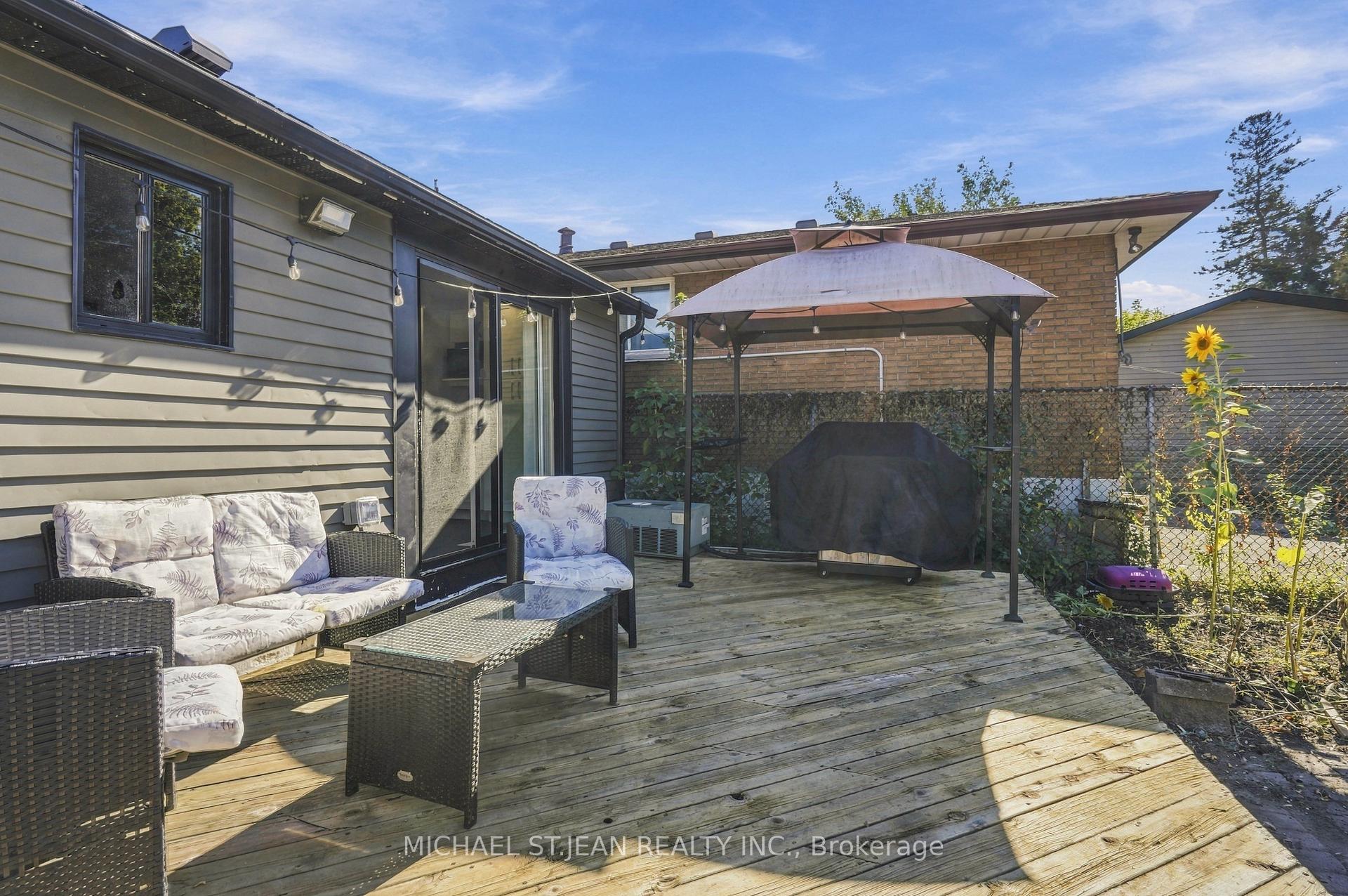 Photo 40 of 658 Upper Wellington Street, Hamilton, Centremount — HOMEH