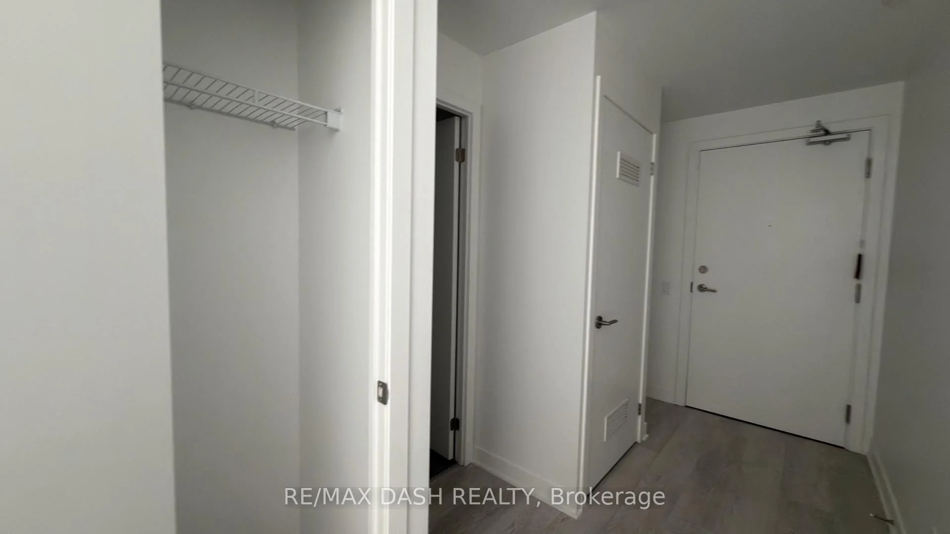 Photo 32 of Unit 504, 10 Flavelle Trail, Vaughan, Steeles West Industrial — HOMEH
