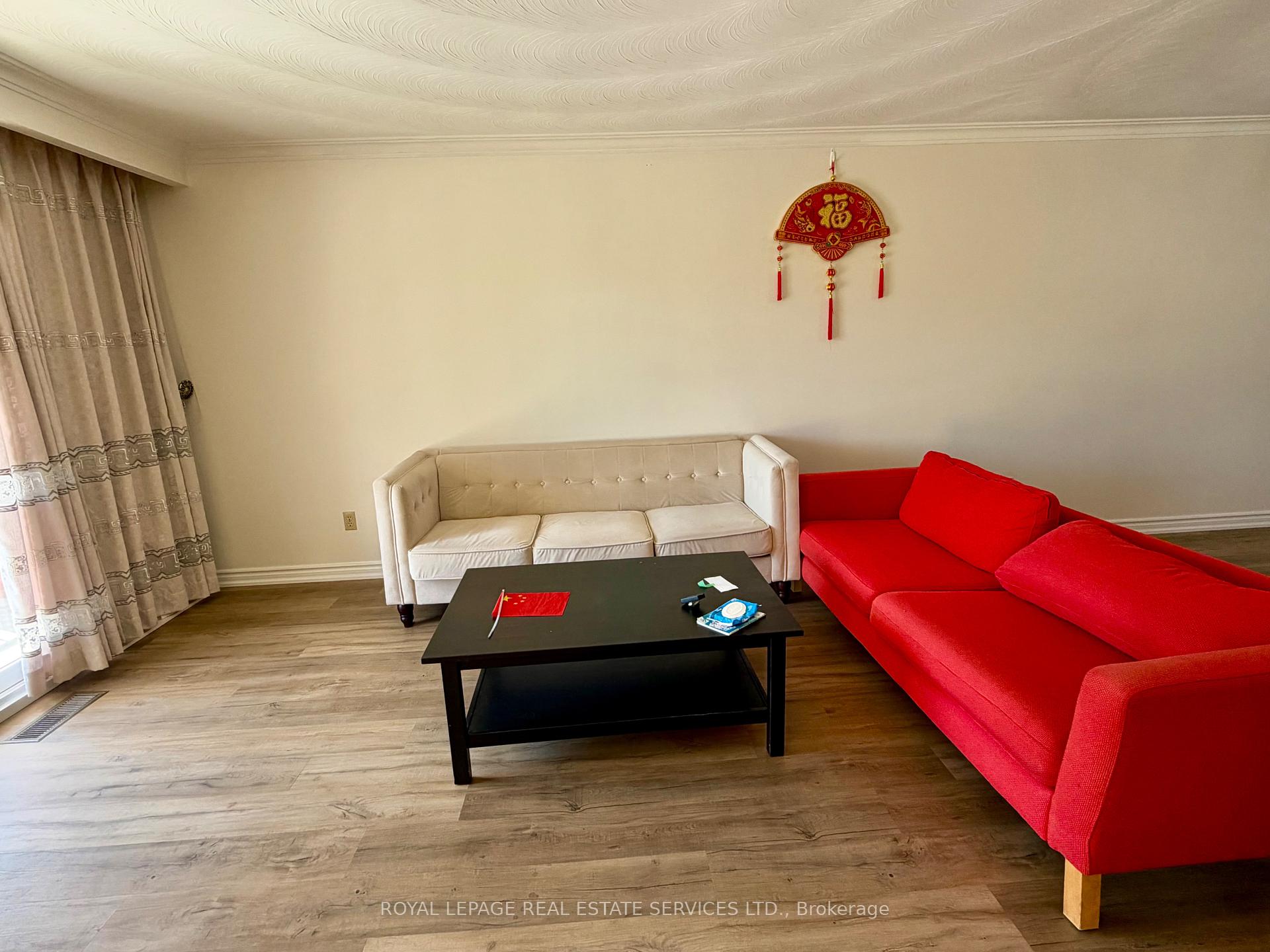 Photo 5 of Unit Upper, 66 Terryhill Crescent, Scarborough, Agincourt South-Malvern West — HOMEH